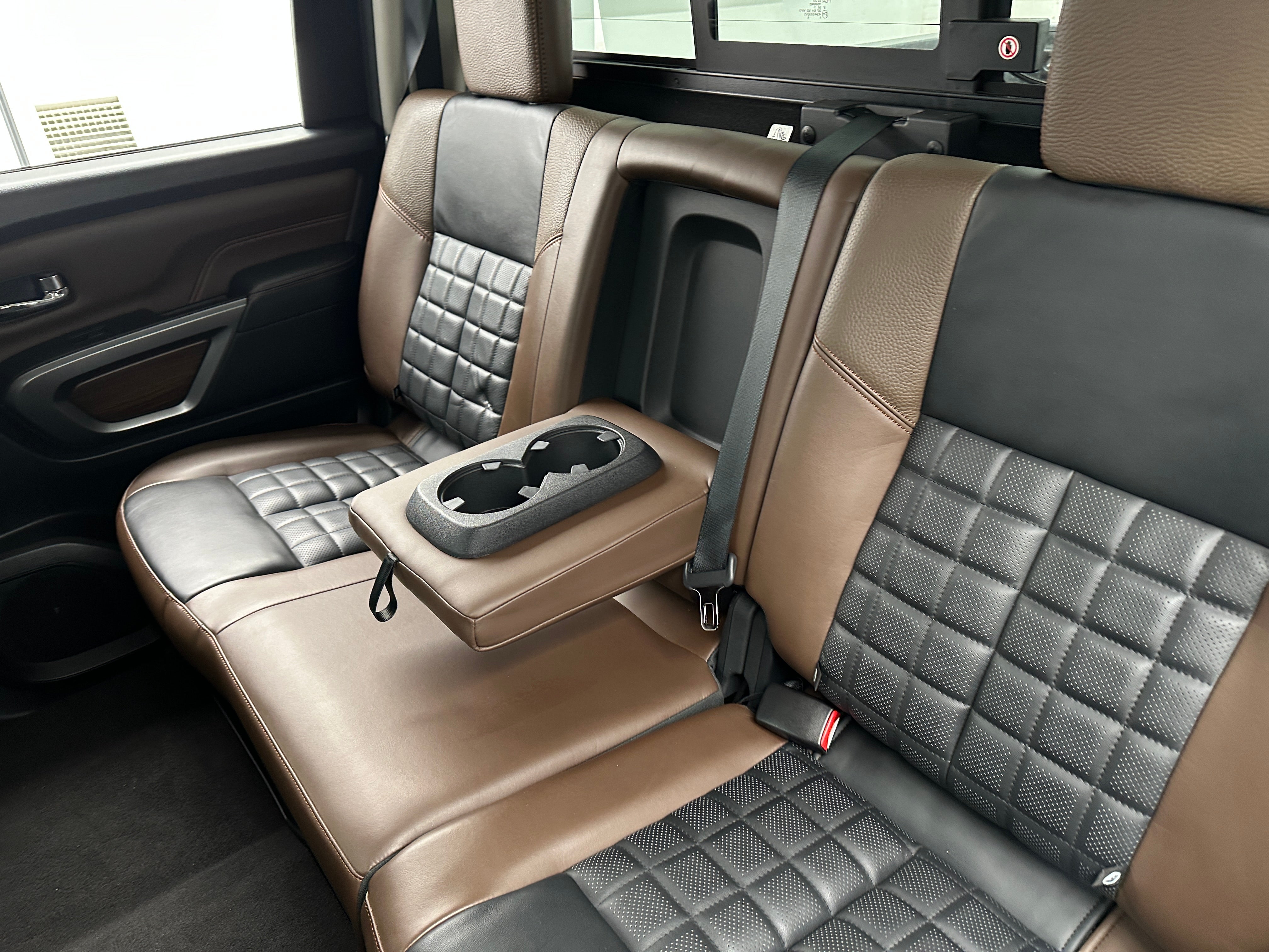 2018 Nissan Titan Platinum Reserve 5