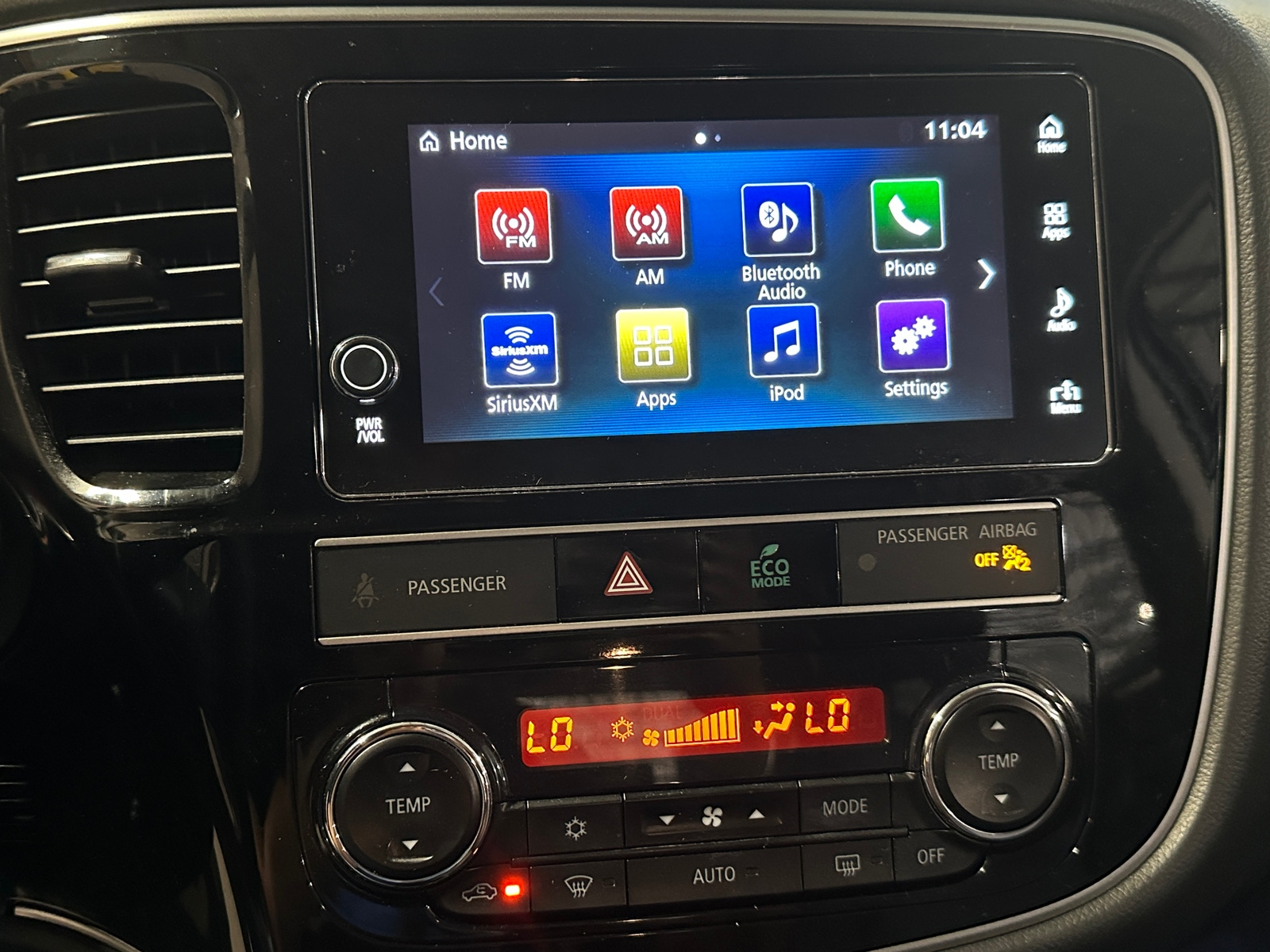 Thumbnail: 2019 Mitsubishi Outlander - 3