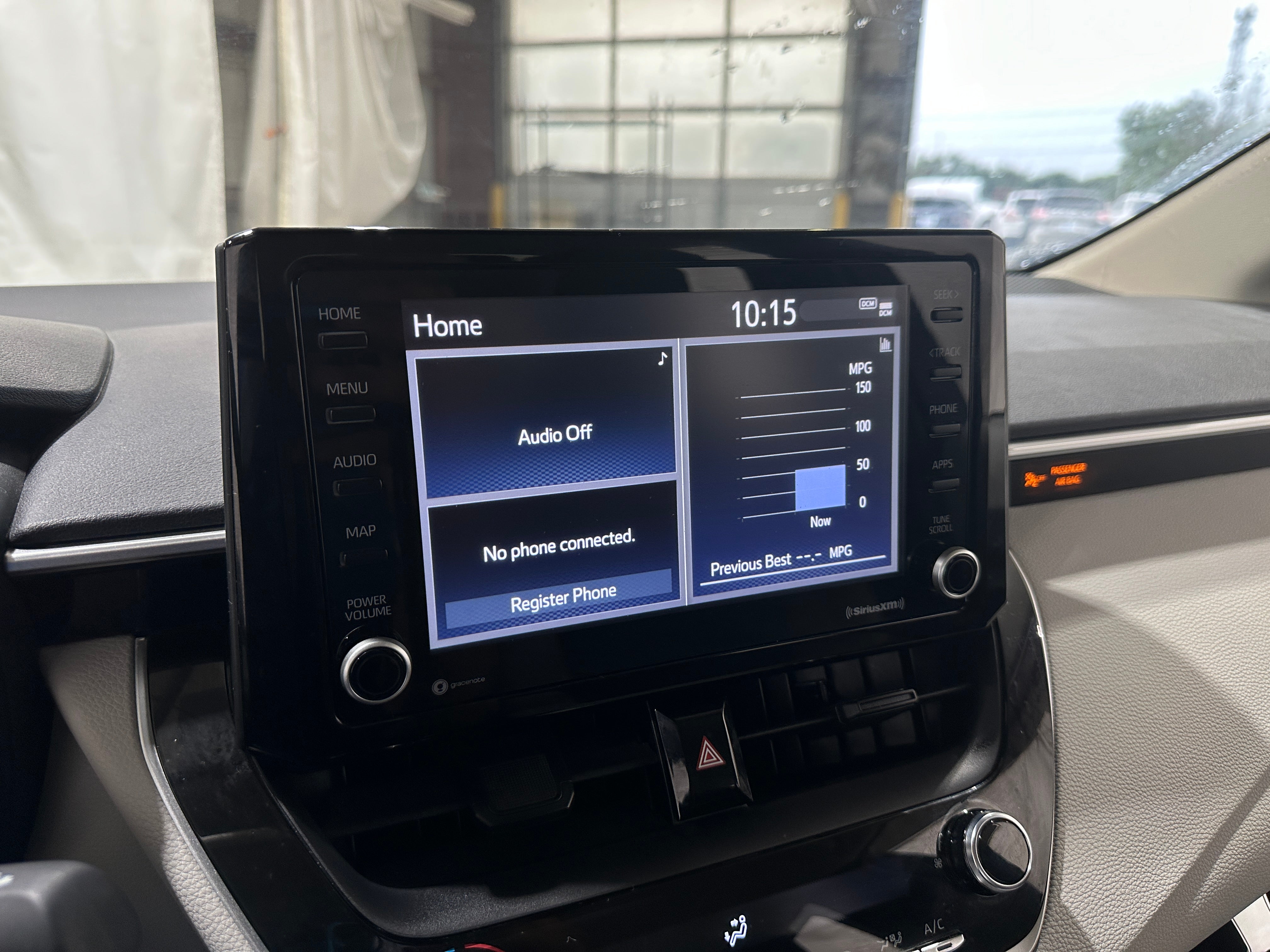 2022 Toyota Corolla LE 4