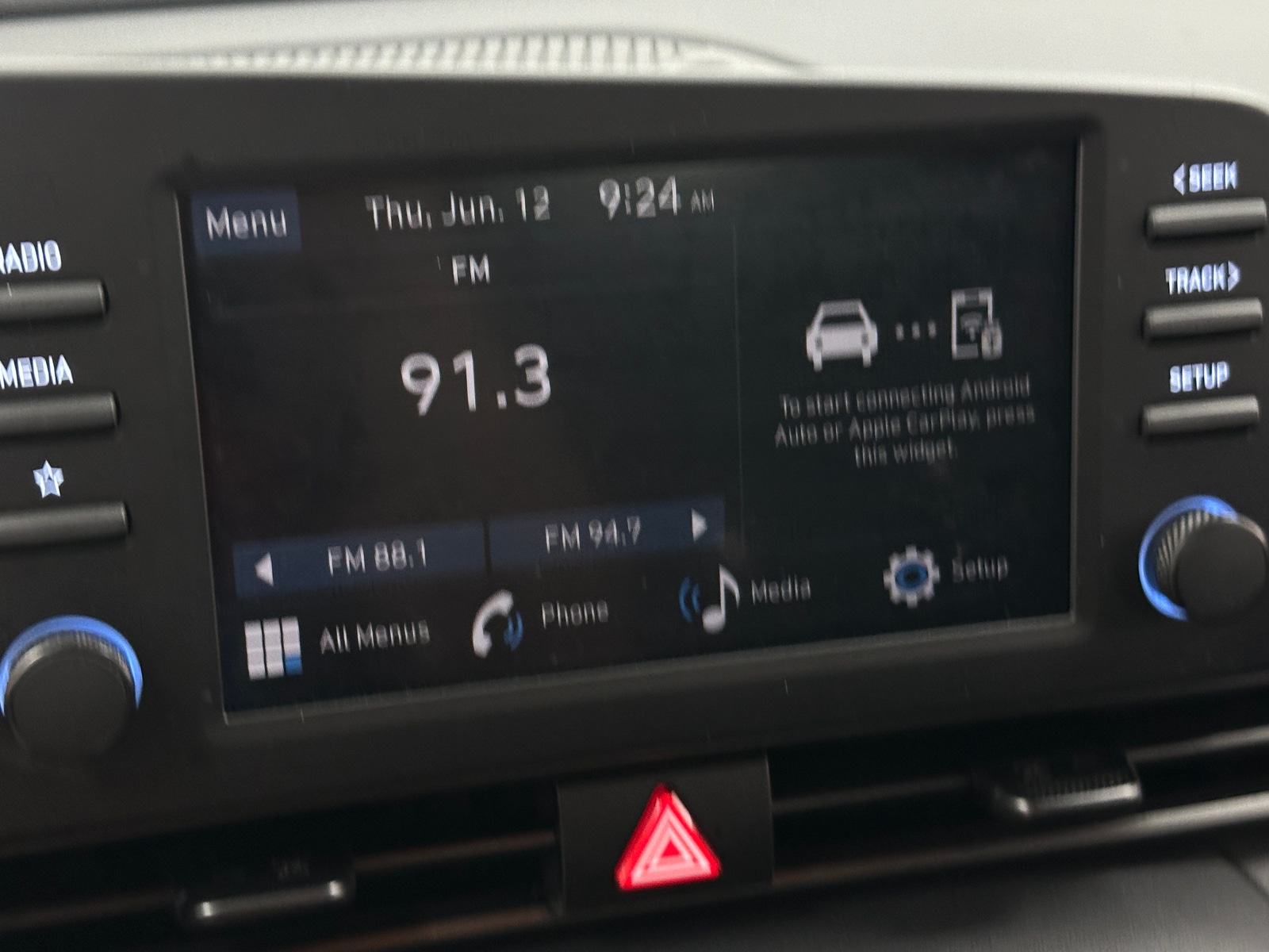 Thumbnail: 2025 Hyundai Elantra - 4