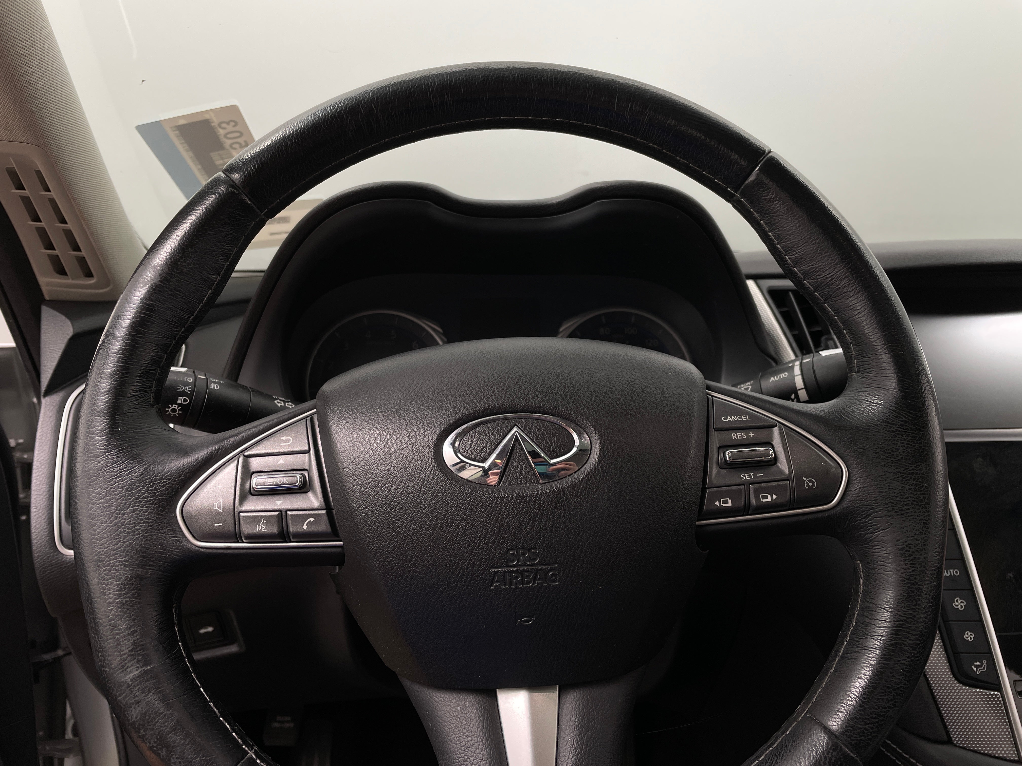 2017 INFINITI Q50 Premium 5