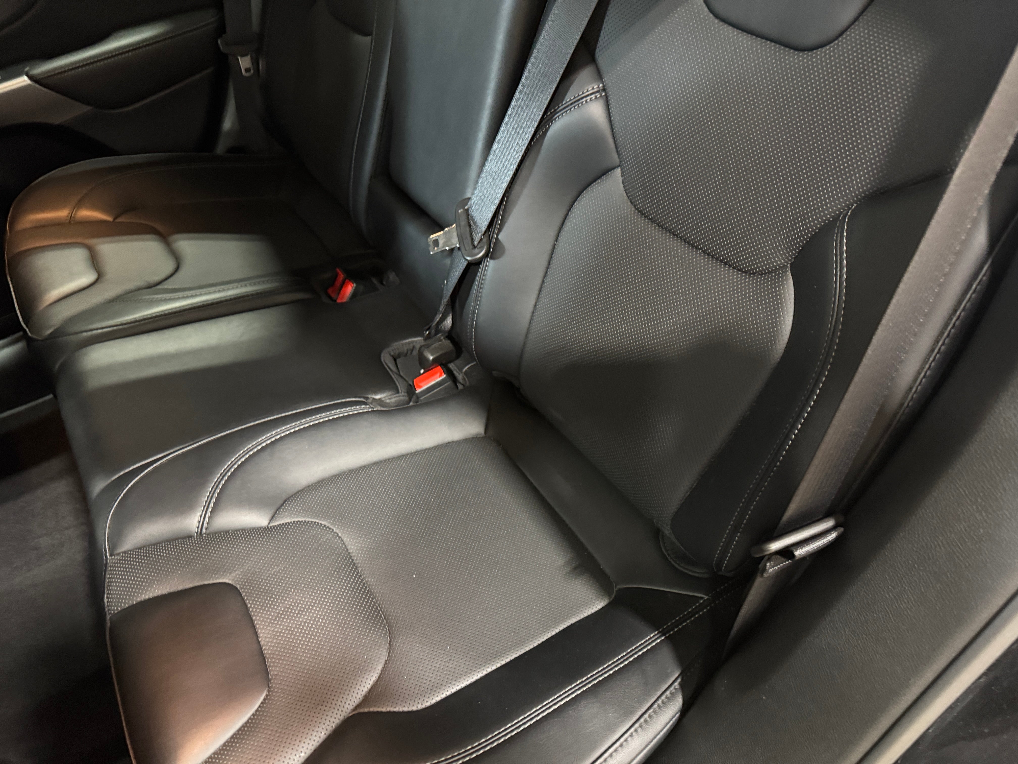 2022 Jeep Cherokee Limited Edition 5