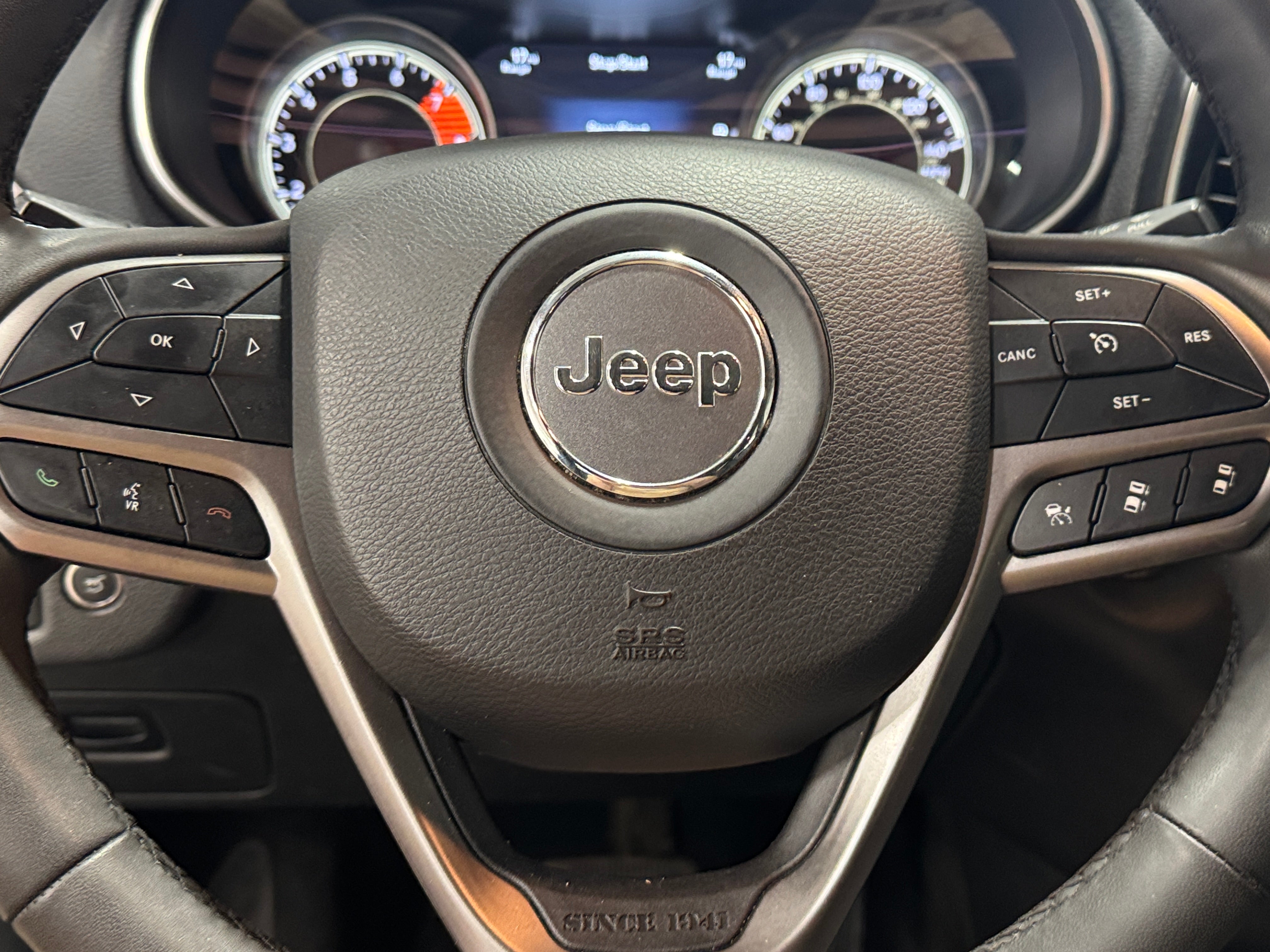 2022 Jeep Cherokee Limited Edition 4