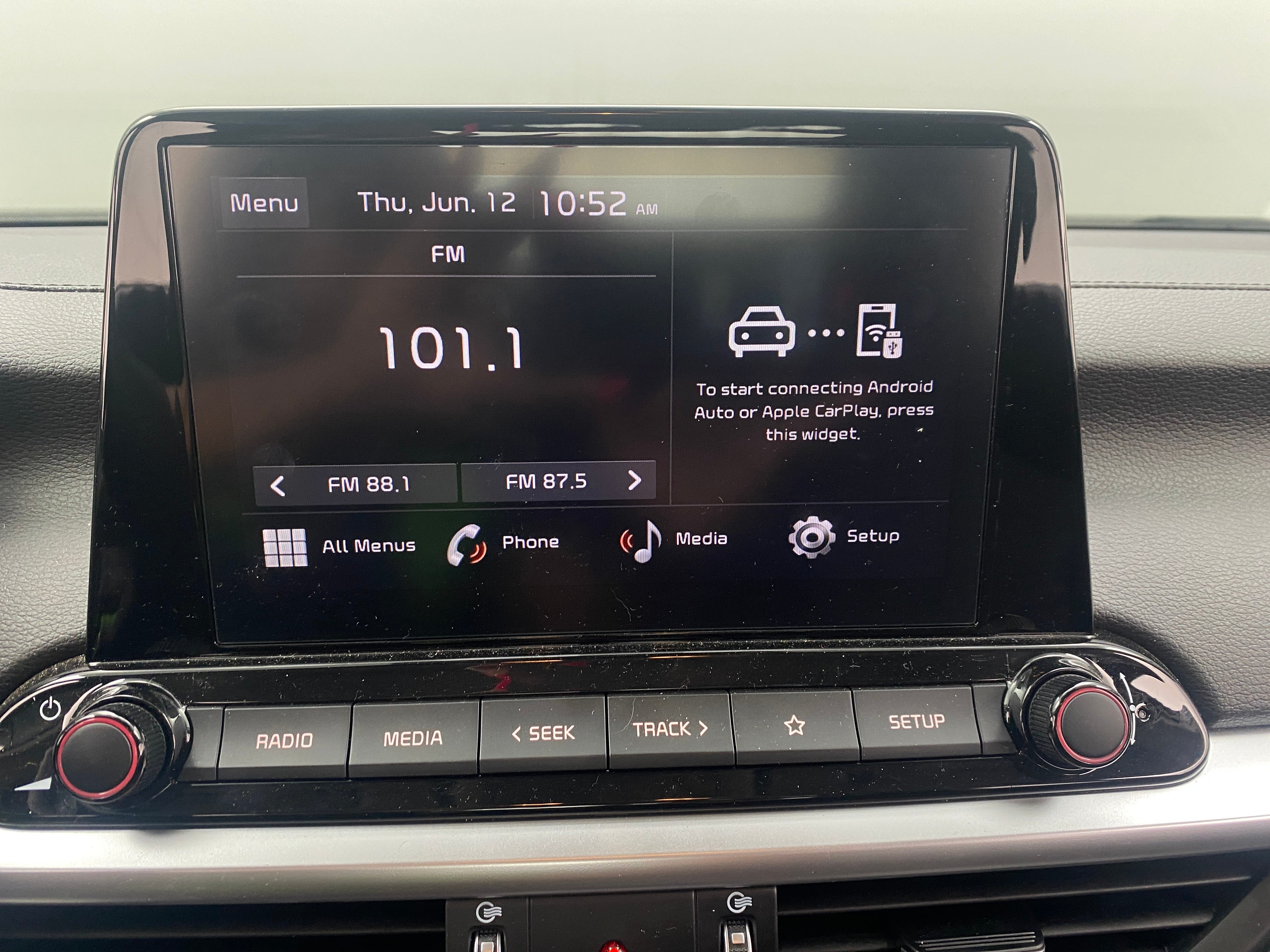2023 Kia Forte LXS 4