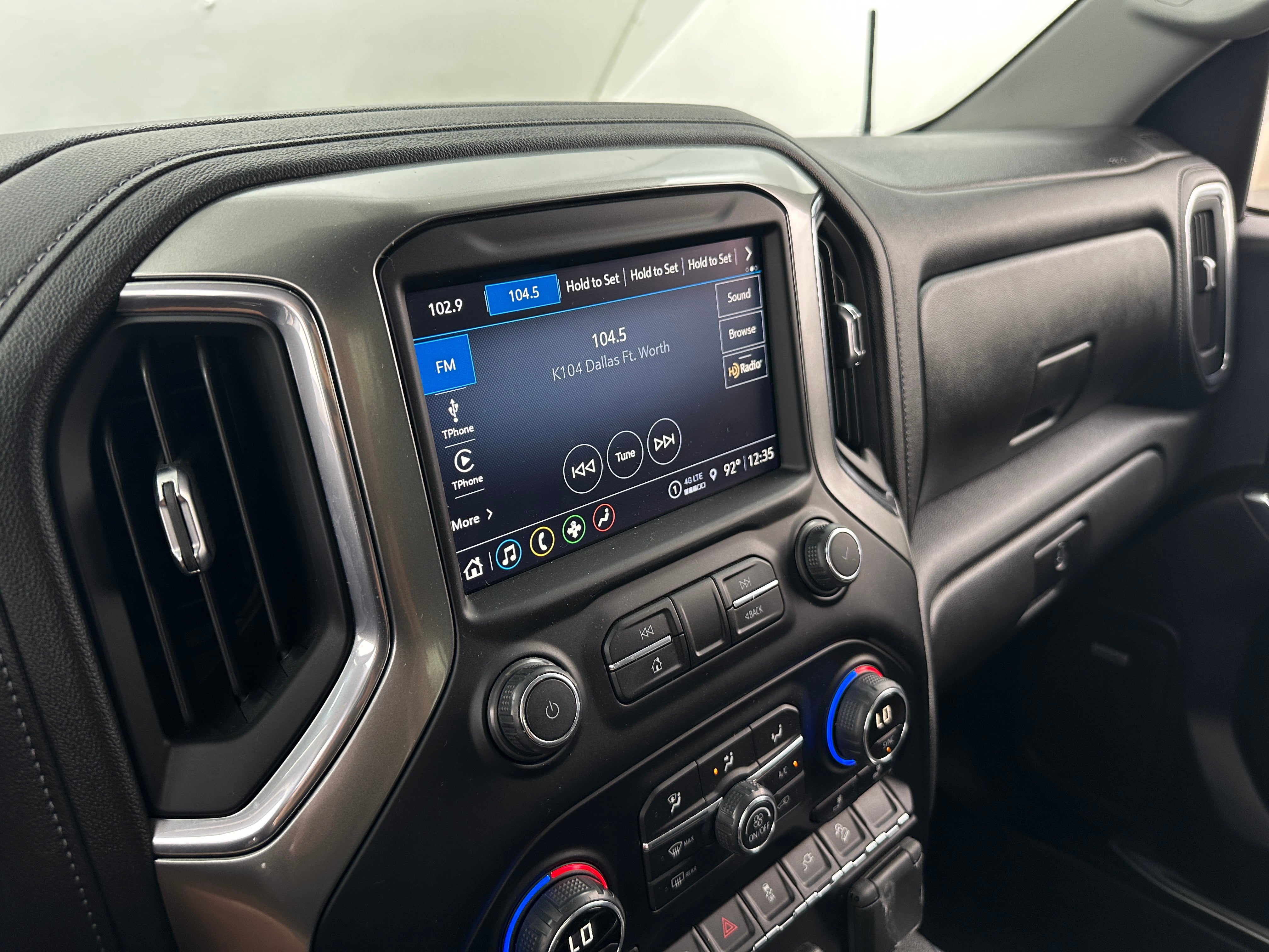 2021 Chevrolet Silverado 1500  3