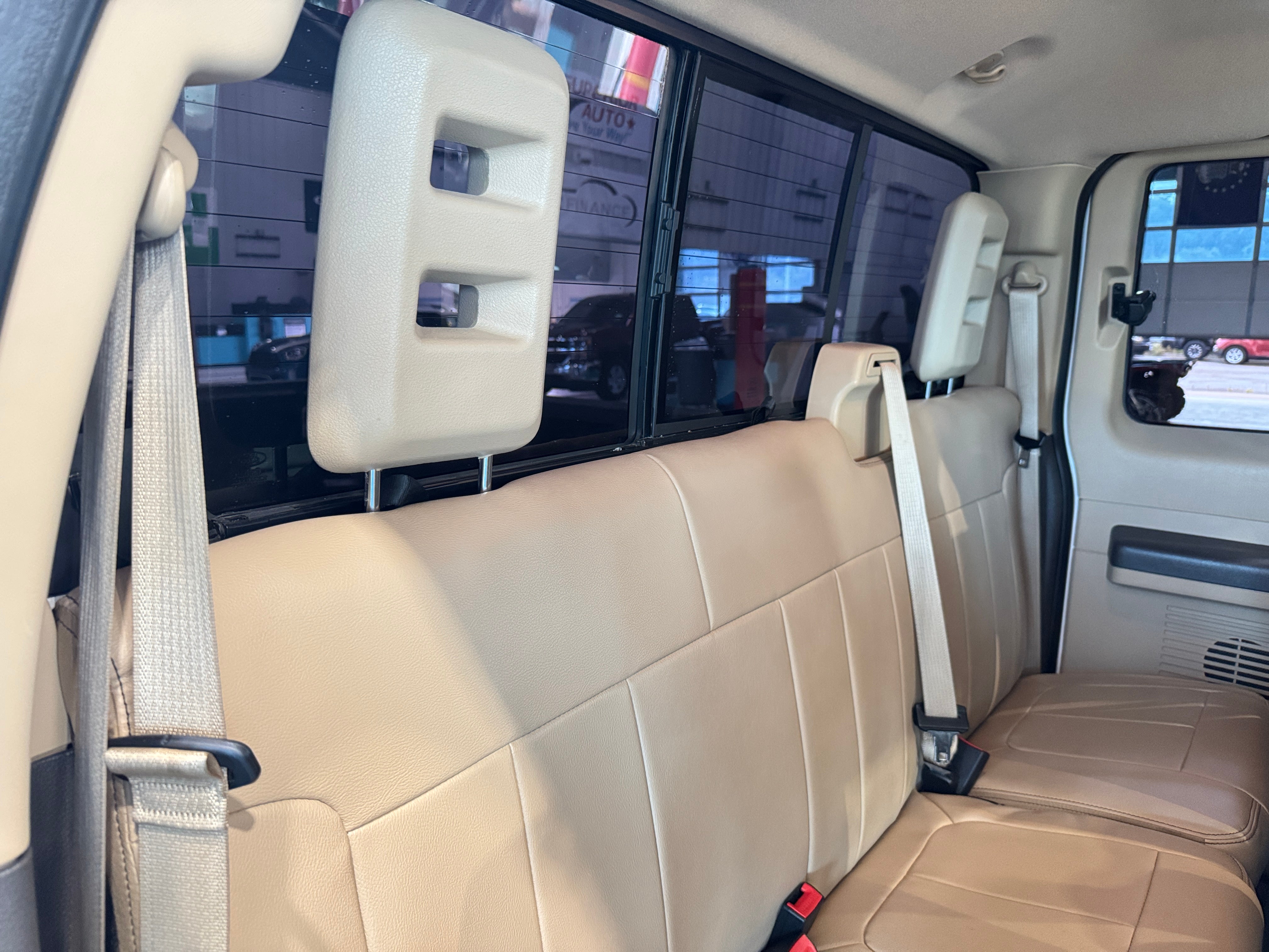 2015 Ford Econoline E-250 5