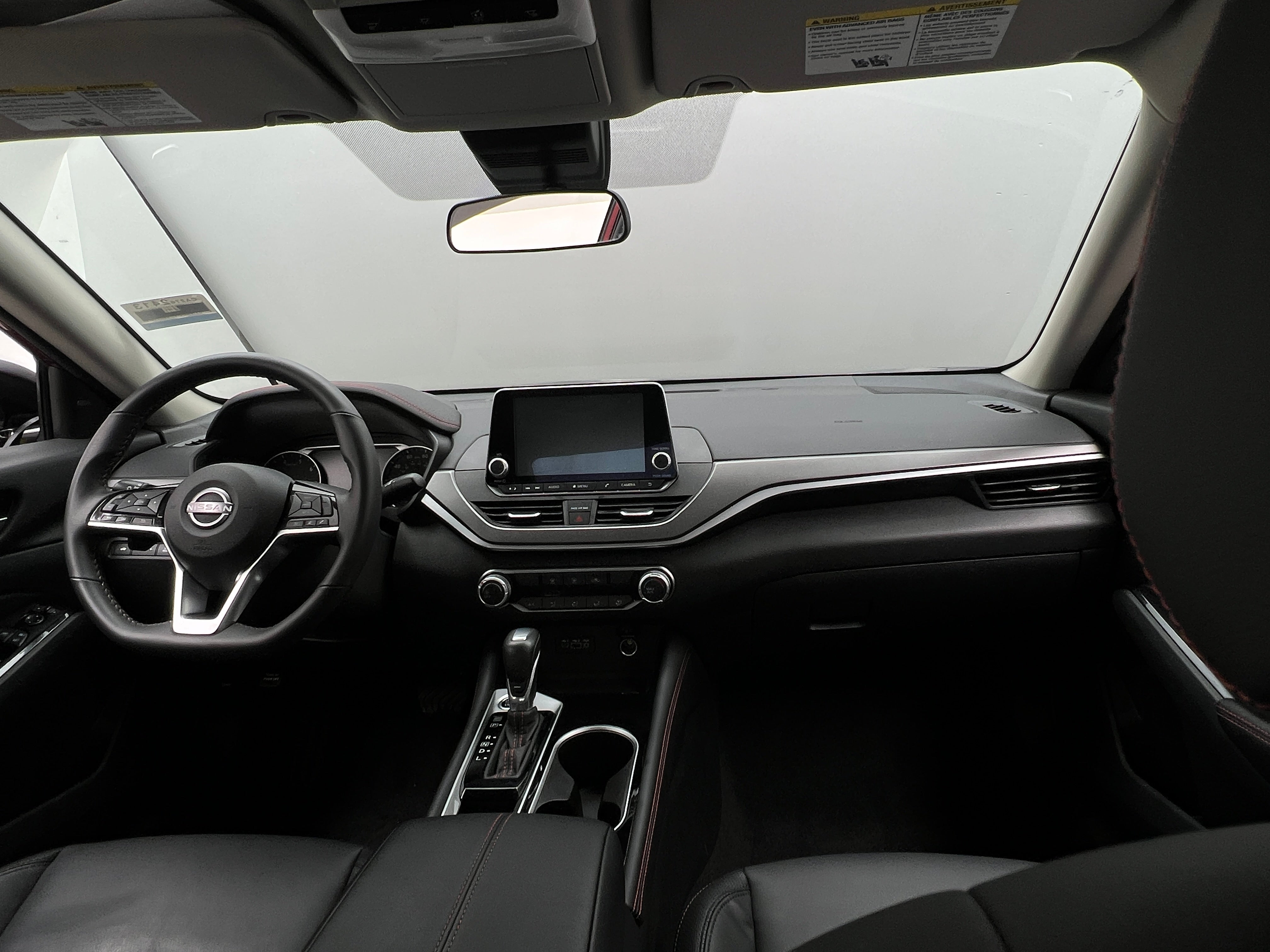 2025 Nissan Altima SR 3