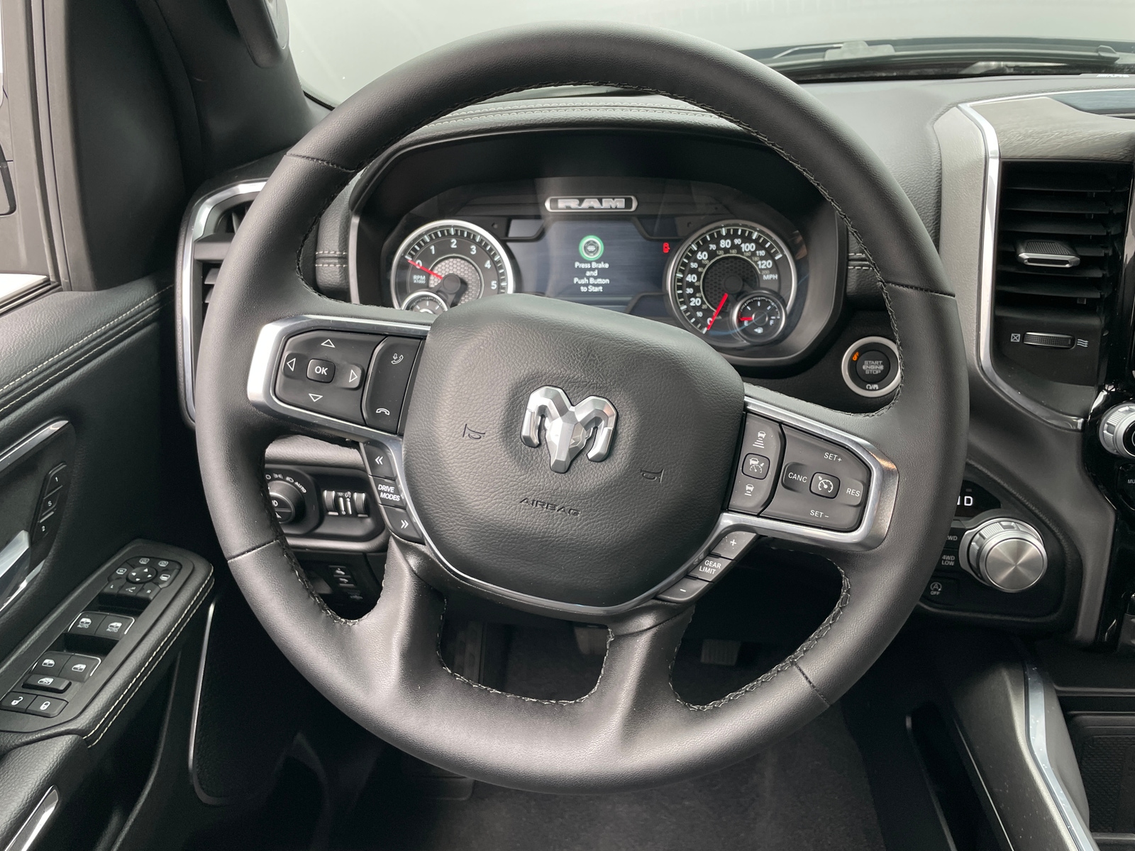 Thumbnail: 2025 RAM 1500 - 4