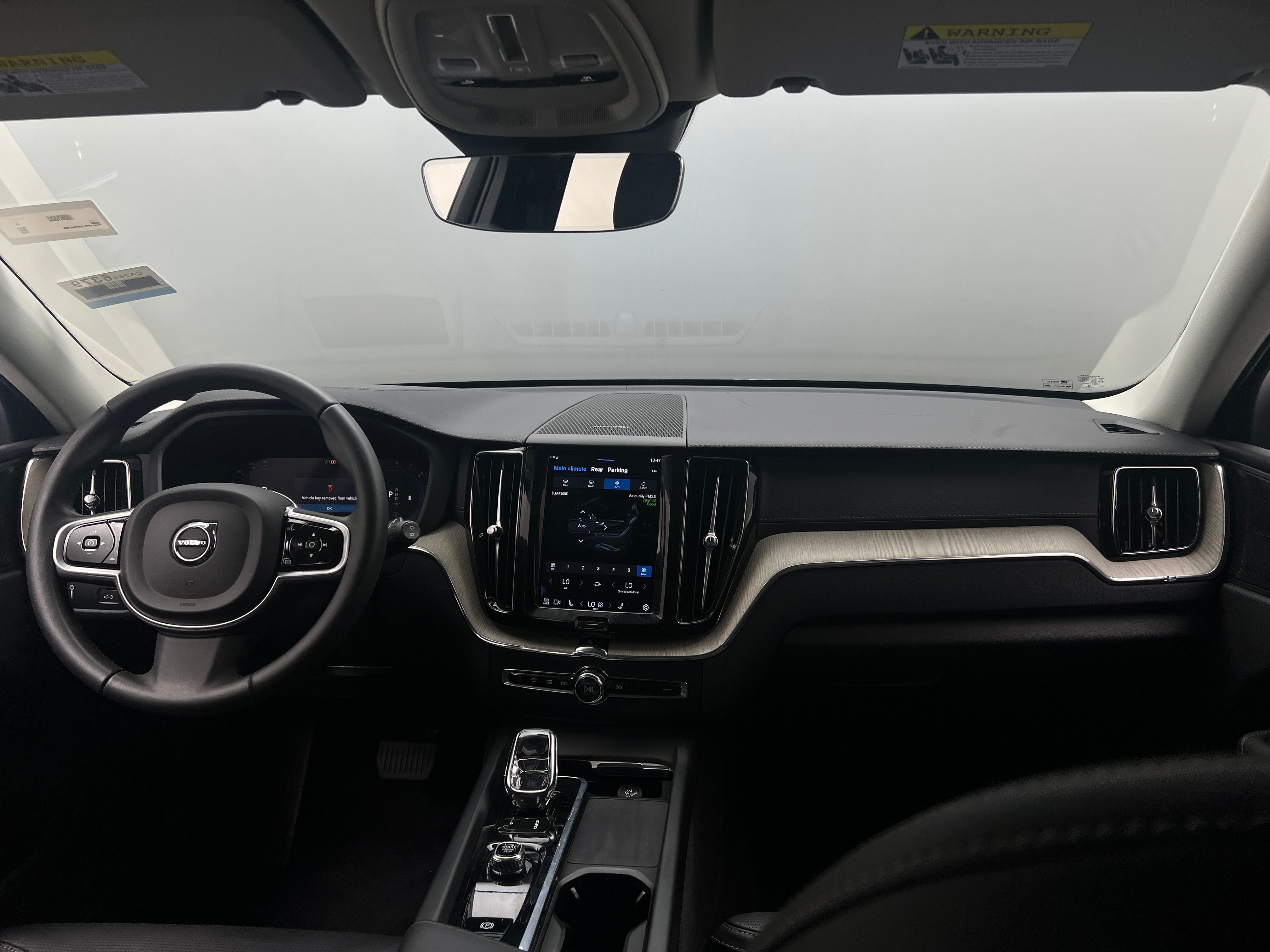 Thumbnail: 2022 Volvo XC60 - 2
