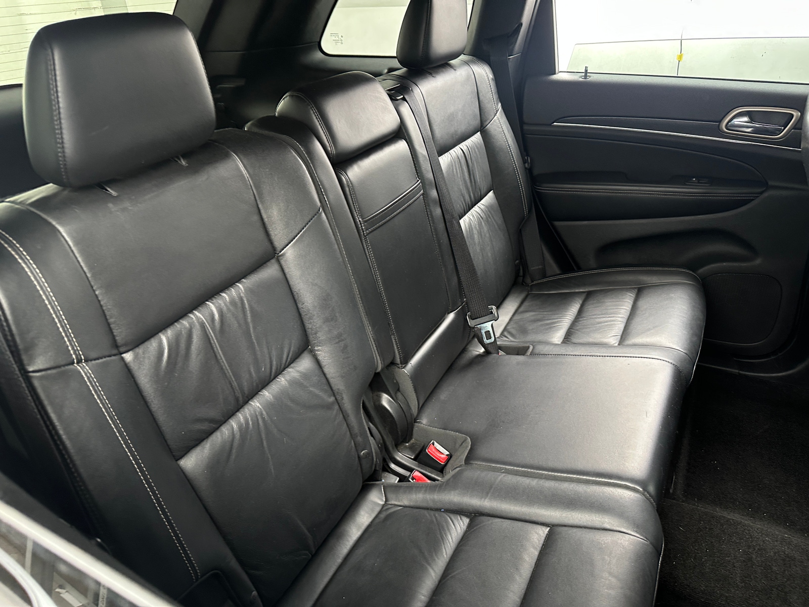 Thumbnail: 2015 Jeep Grand Cherokee - 5