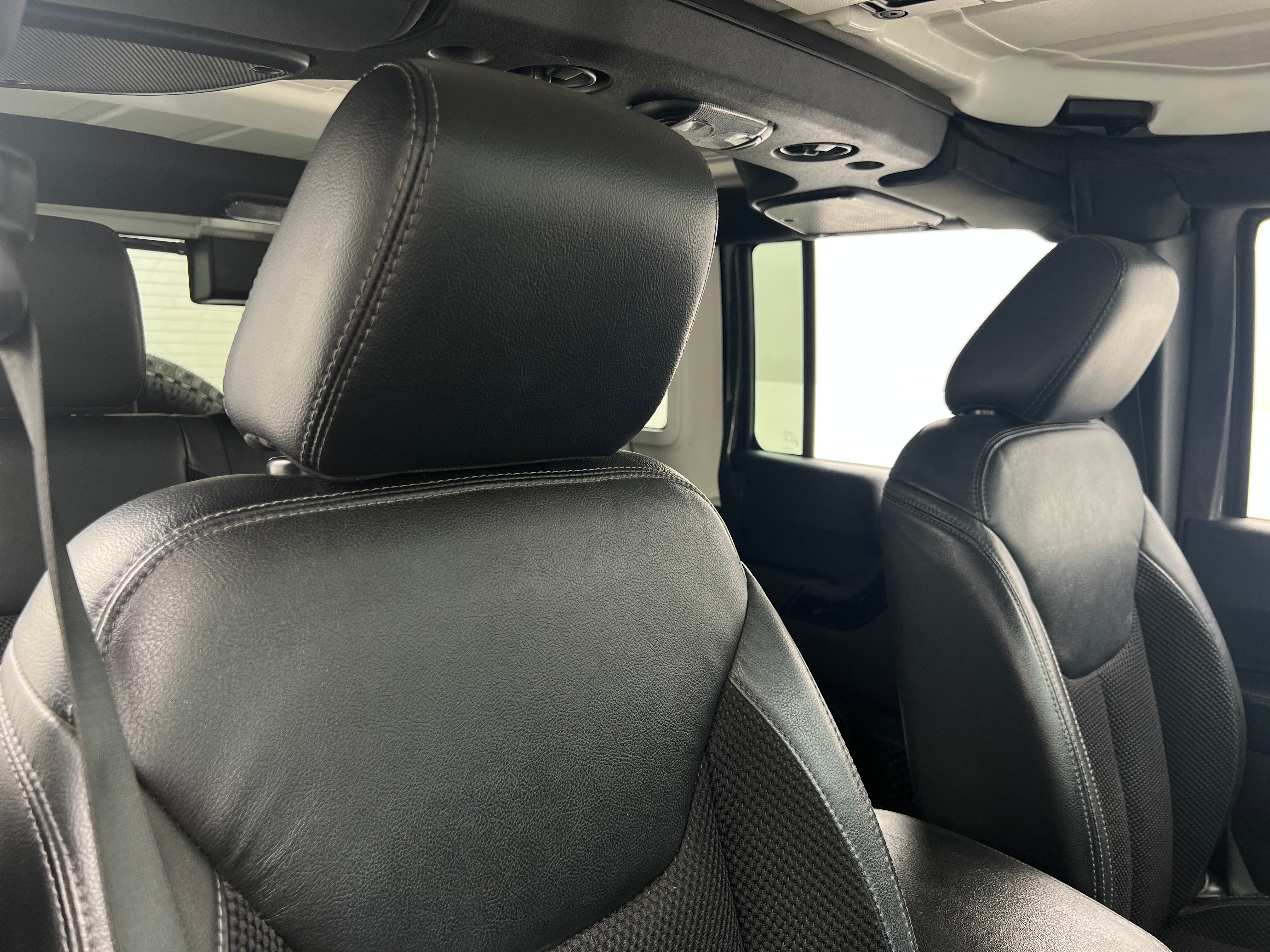 2017 Jeep Wrangler Unlimited 2