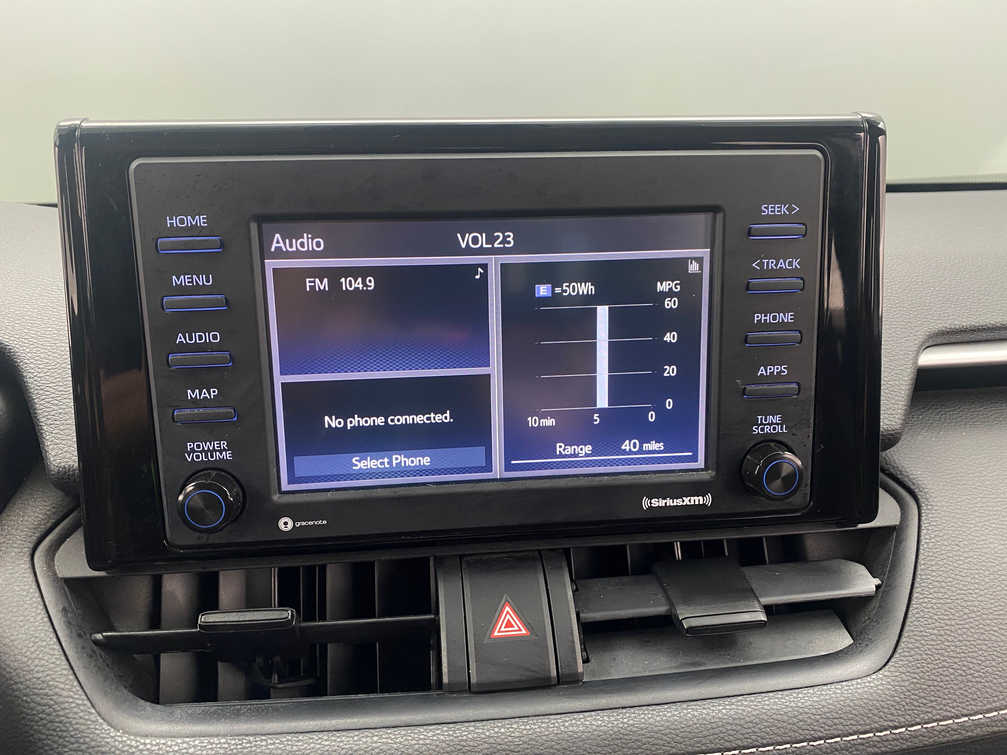 2021 Toyota RAV4 XLE 4