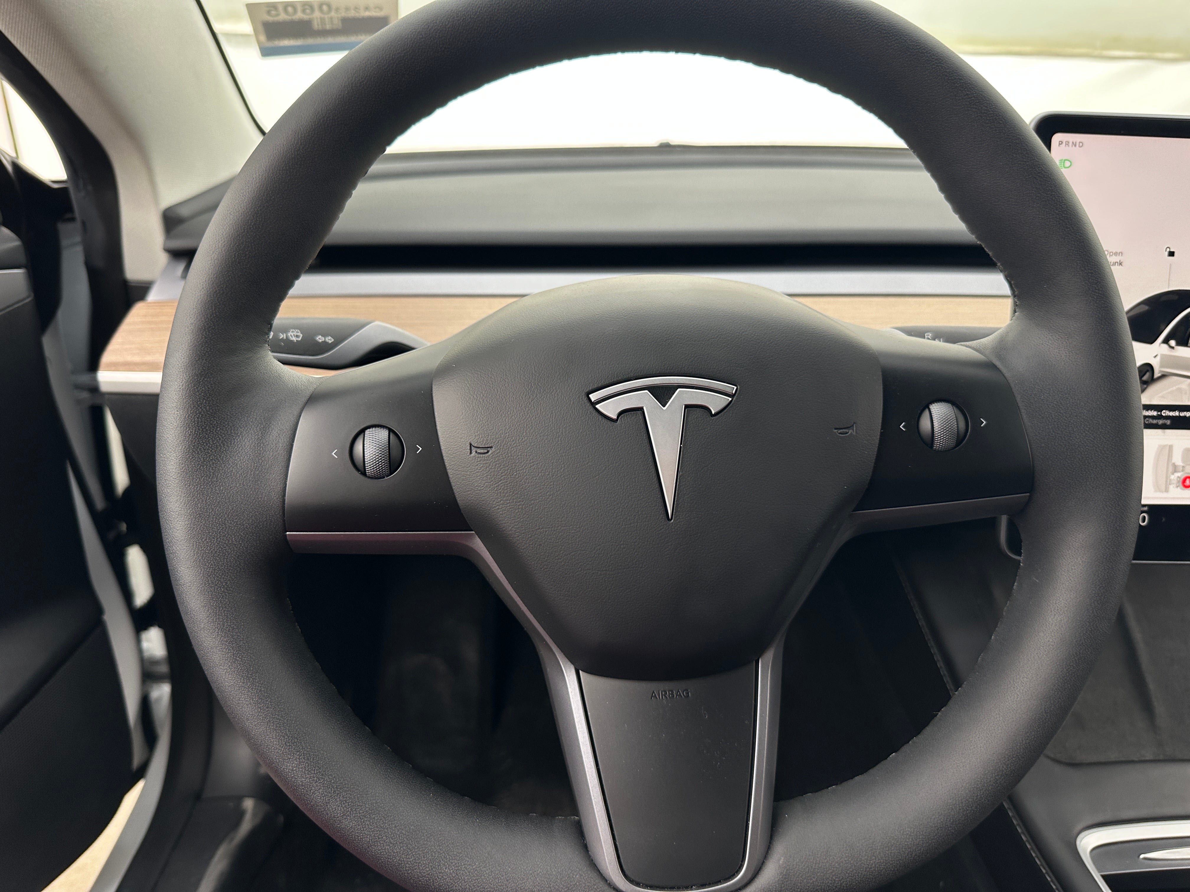 2023 Tesla Model 3 Standard Range 4