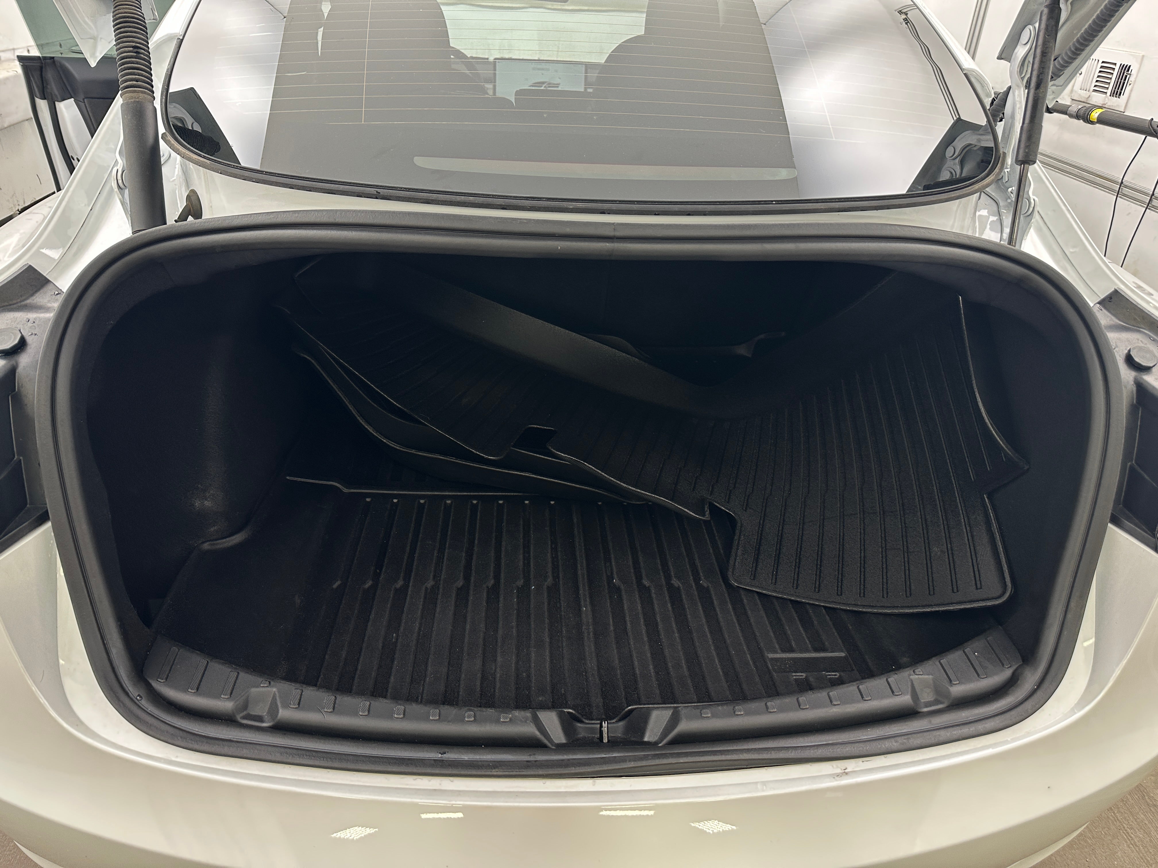 2023 Tesla Model 3 Standard Range 6