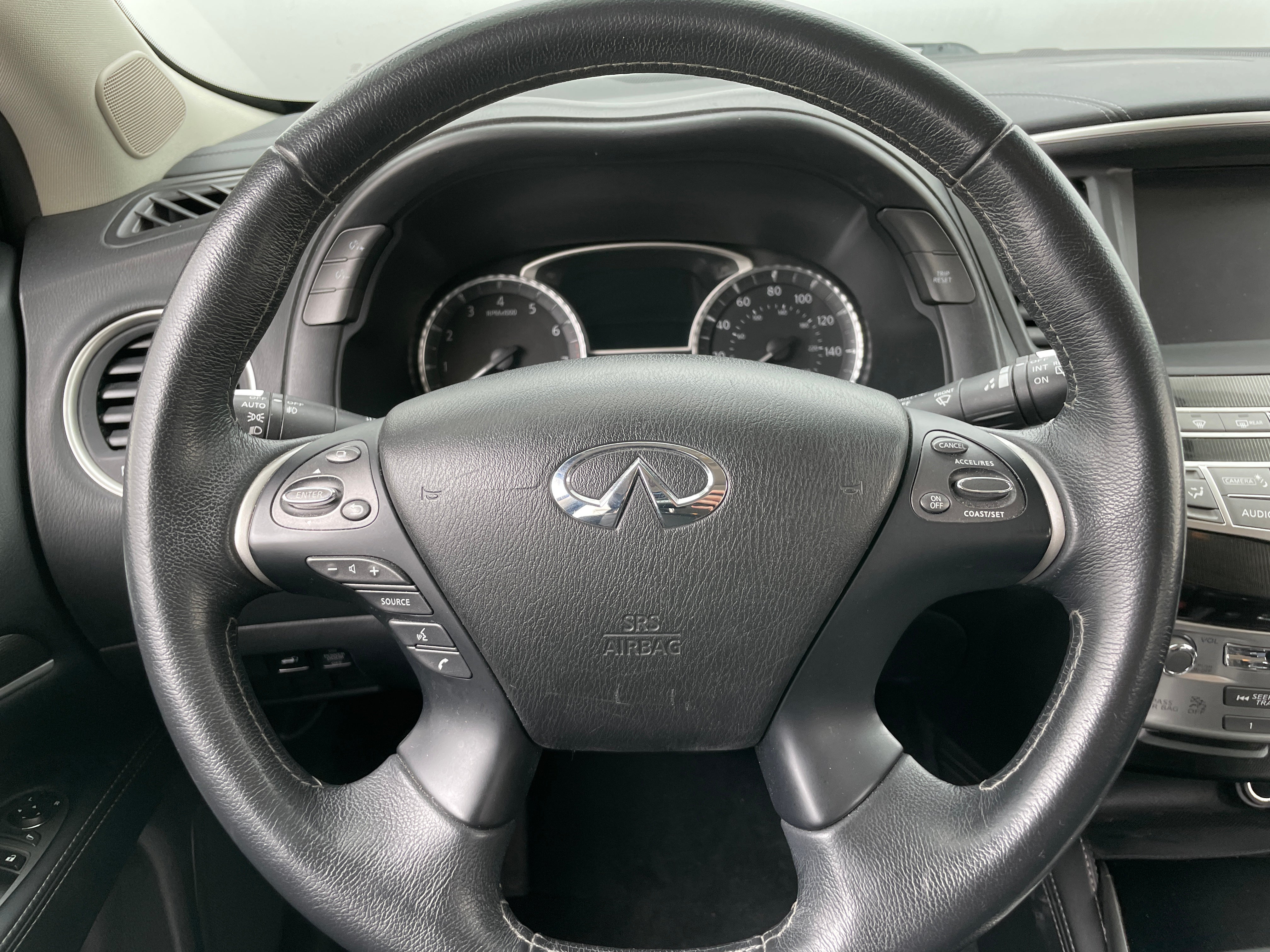 2017 INFINITI QX60  4