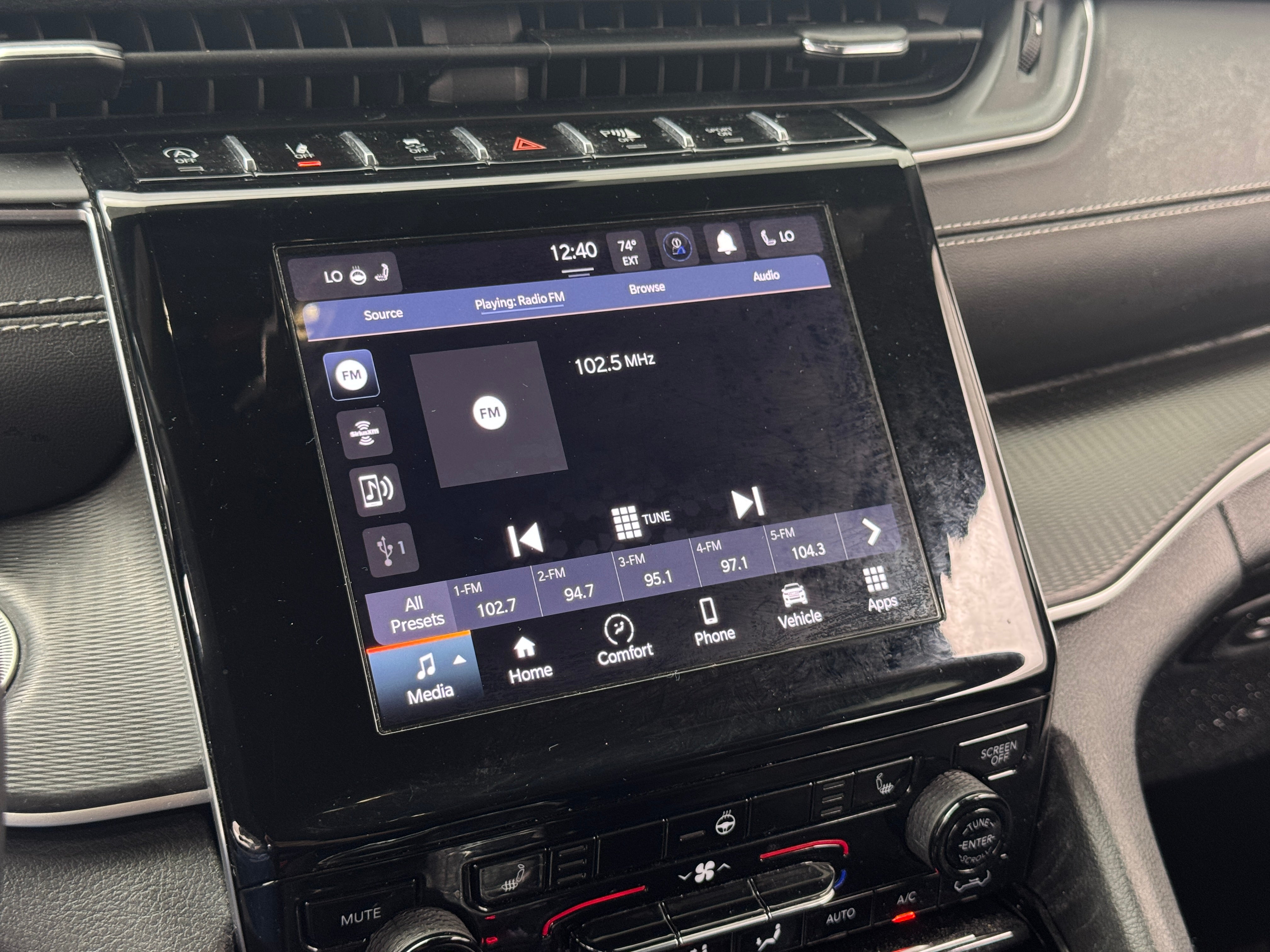 2023 Jeep Grand Cherokee L Altitude 4