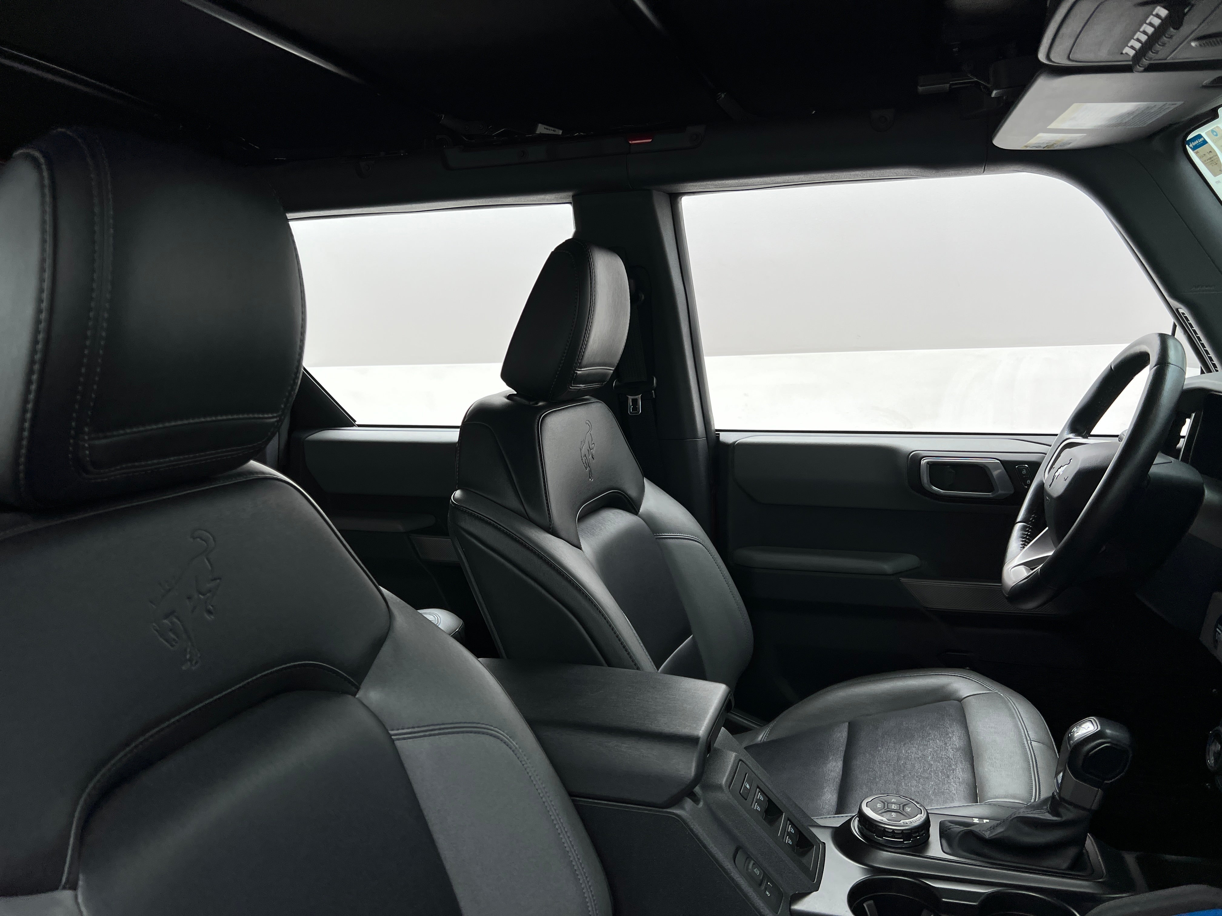 2021 Ford Bronco Black Diamond 2