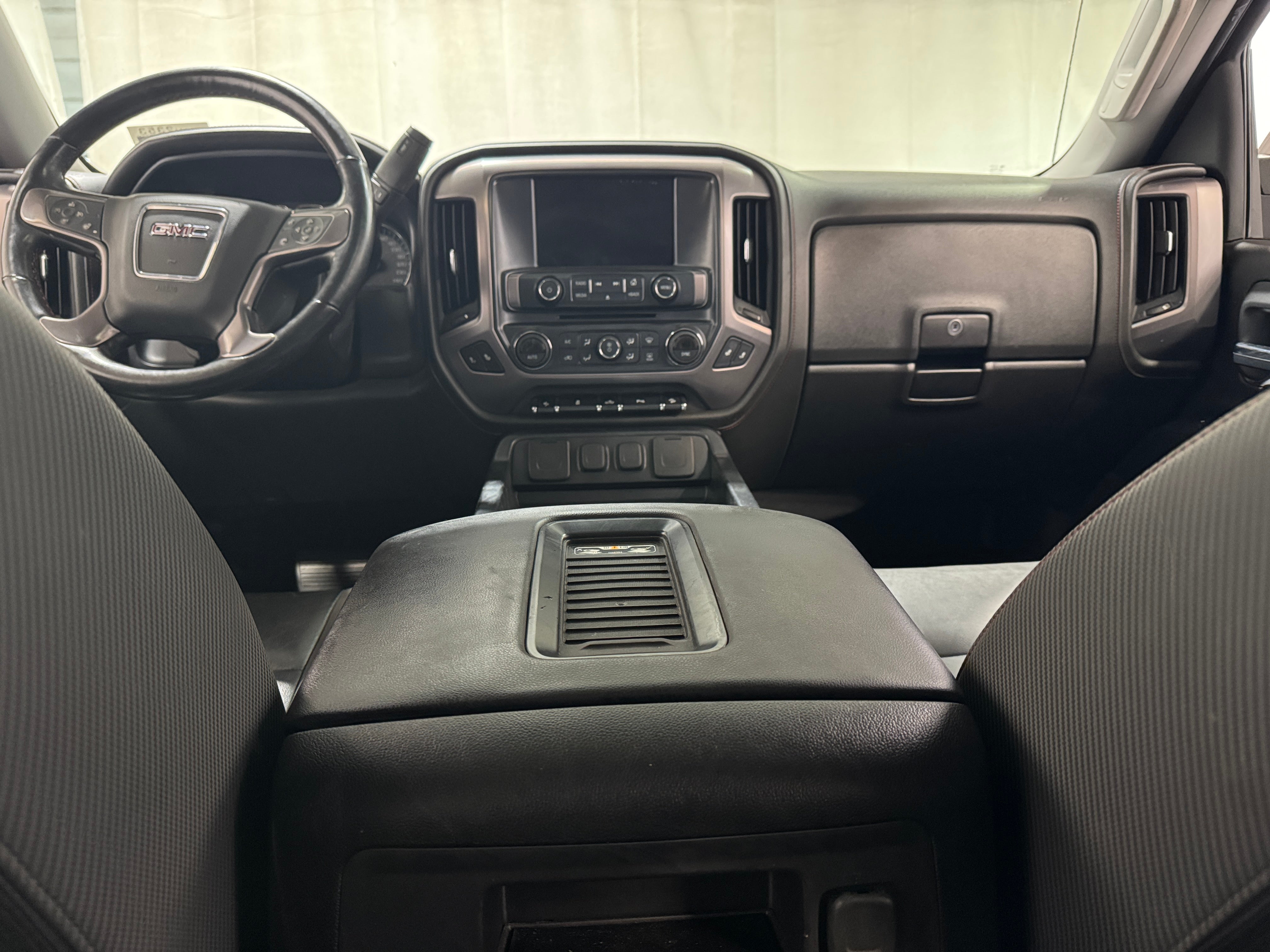 Thumbnail: 2017 GMC Sierra 1500 - 2