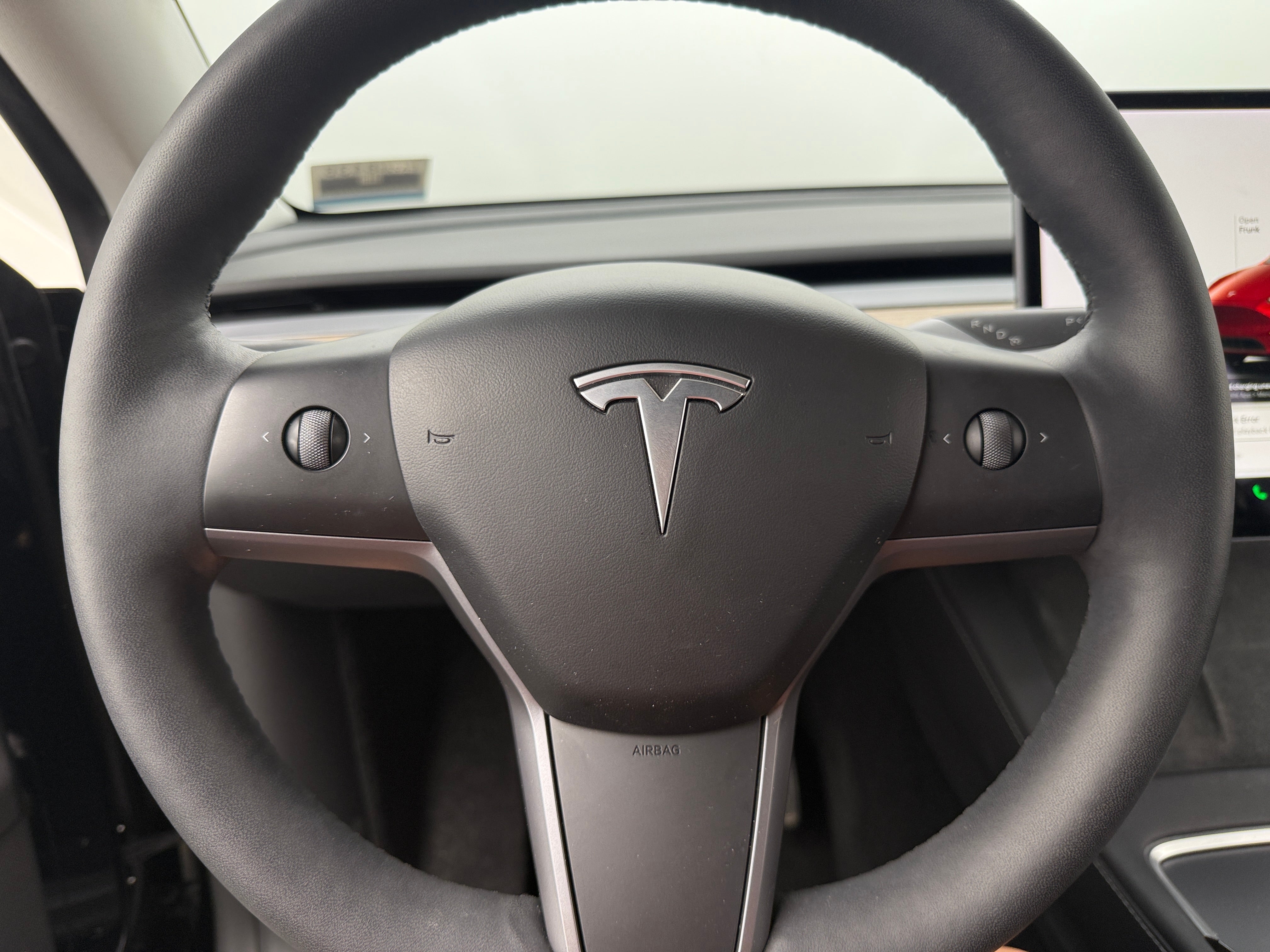 2022 Tesla Model Y Long Range 4