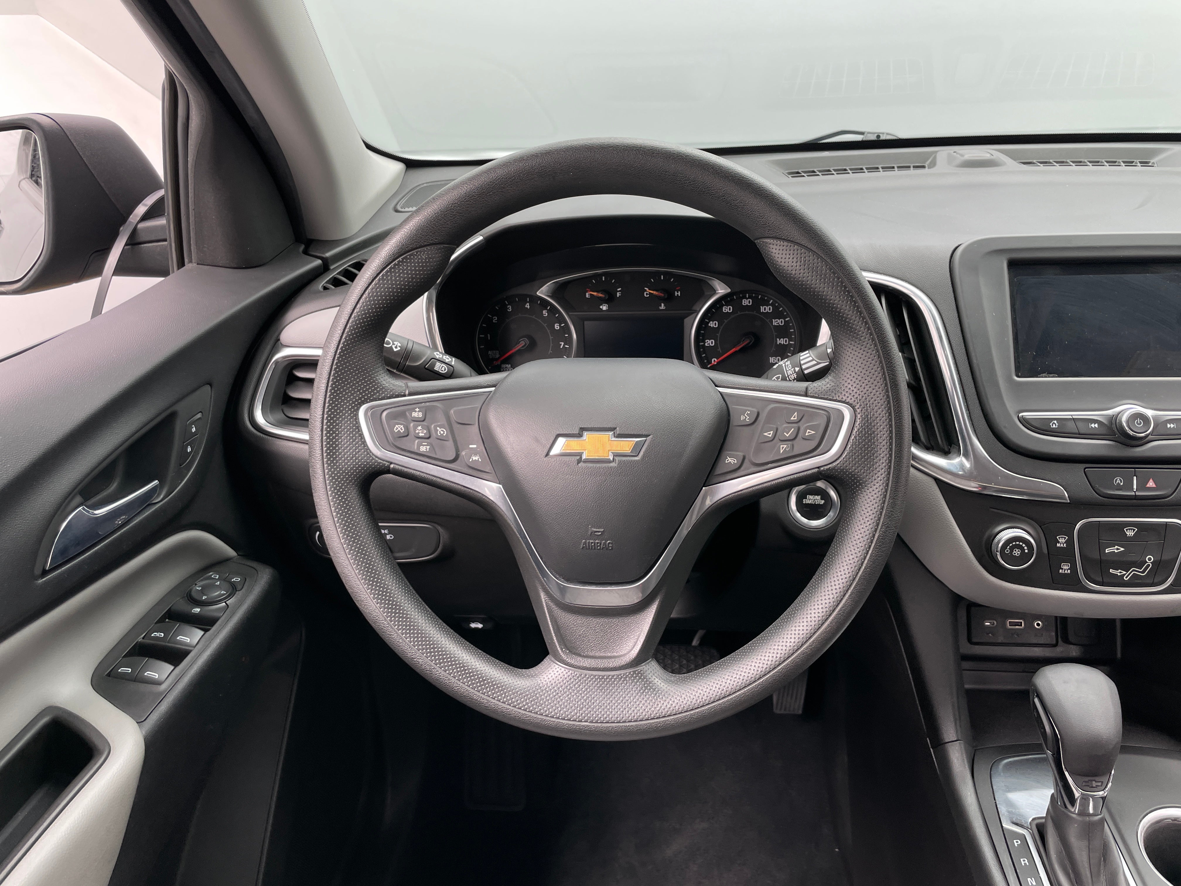 2022 Chevrolet Equinox LS 5