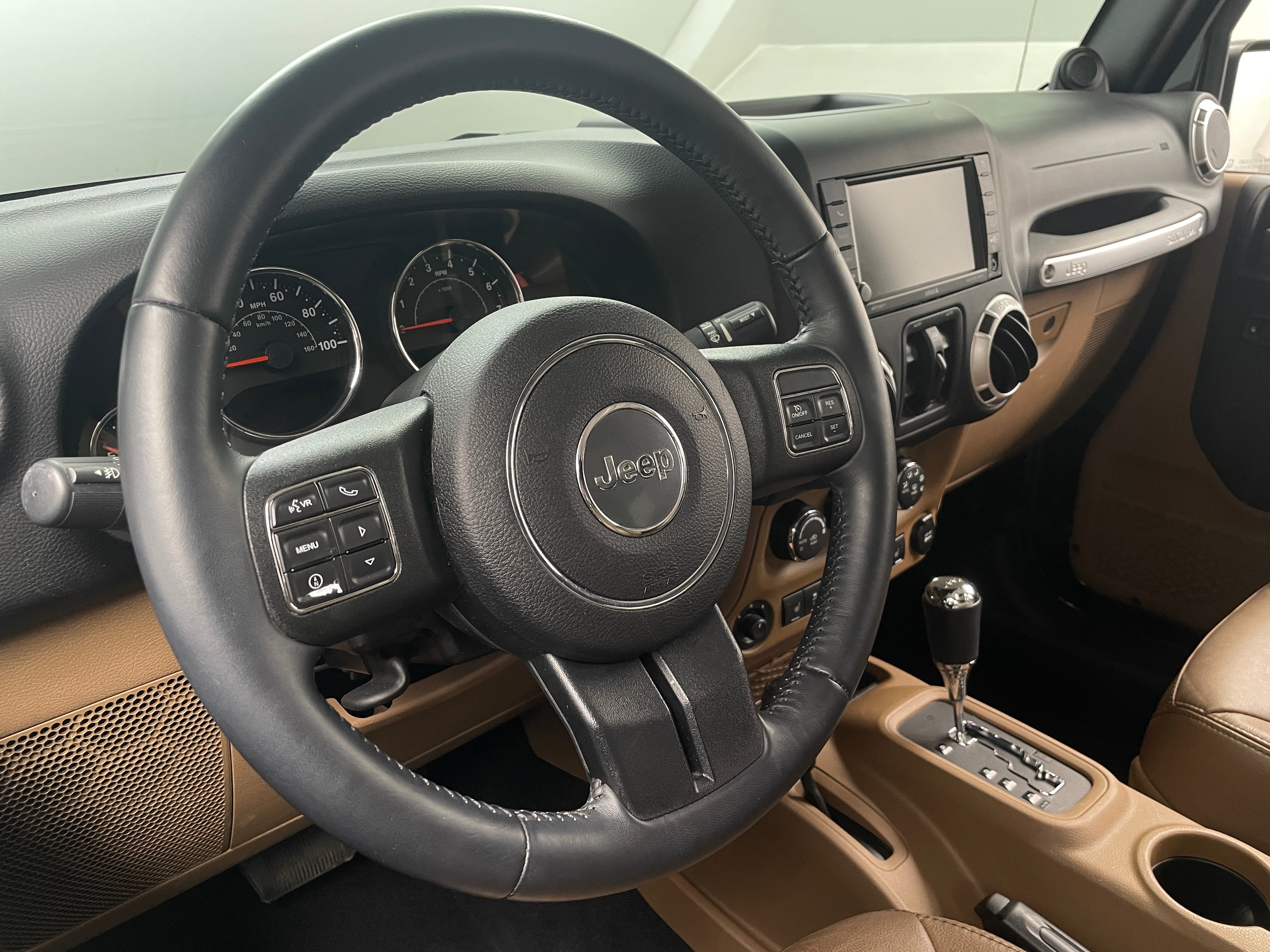 2014 Jeep Wrangler Unlimited Sahara 4