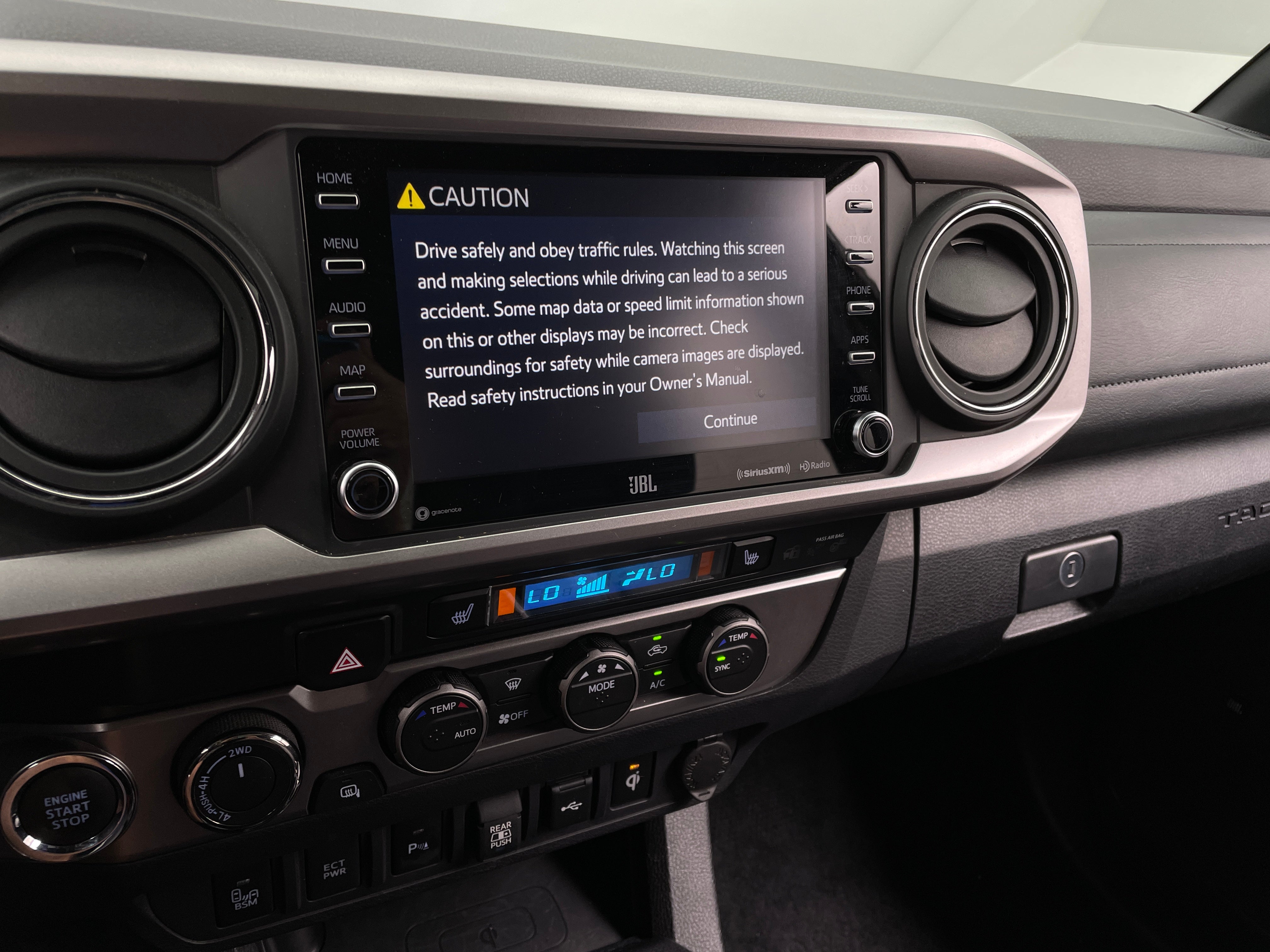 2023 Toyota Tacoma Limited 3