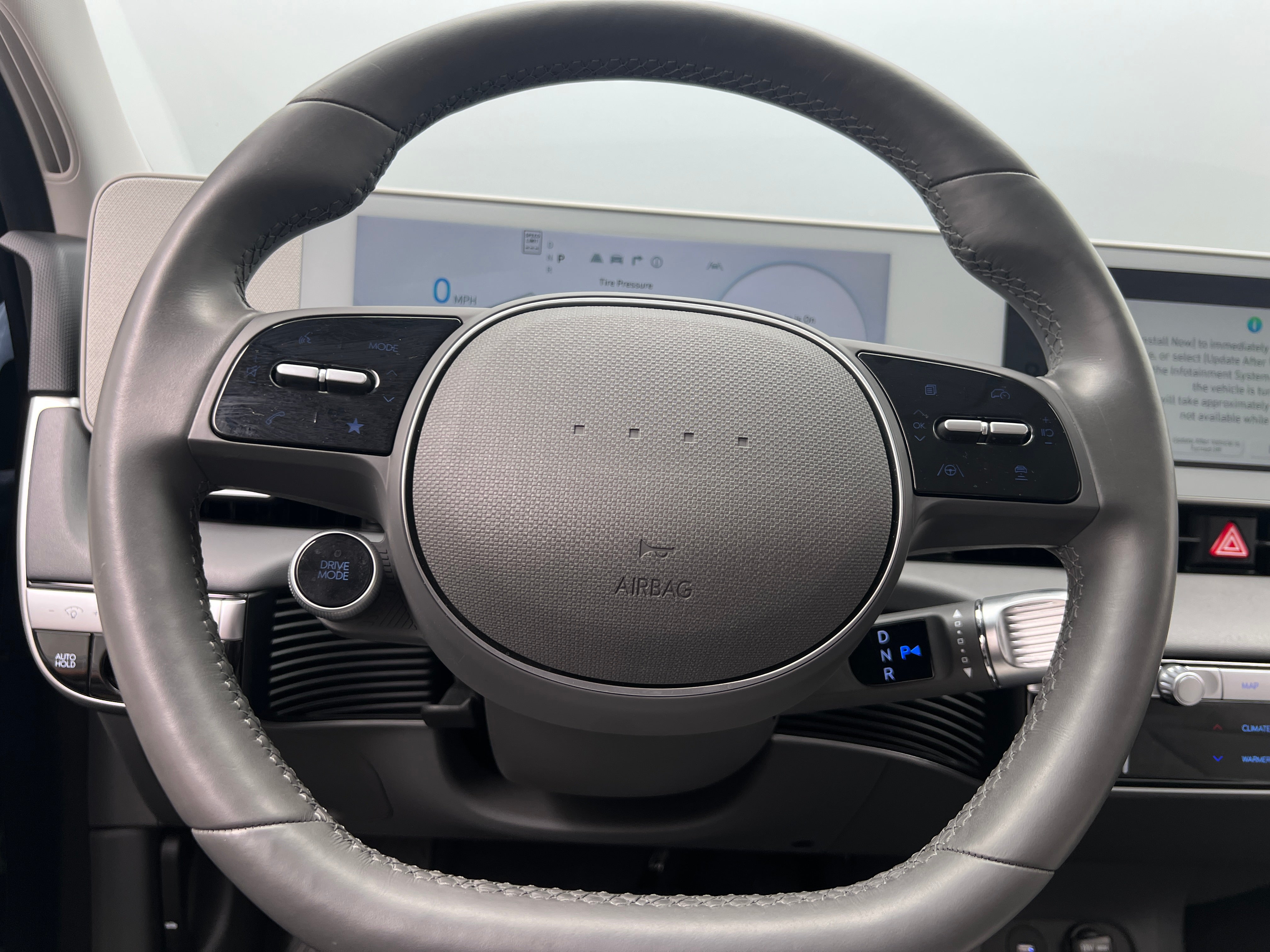 Thumbnail: 2023 Hyundai Ioniq 5 - 4