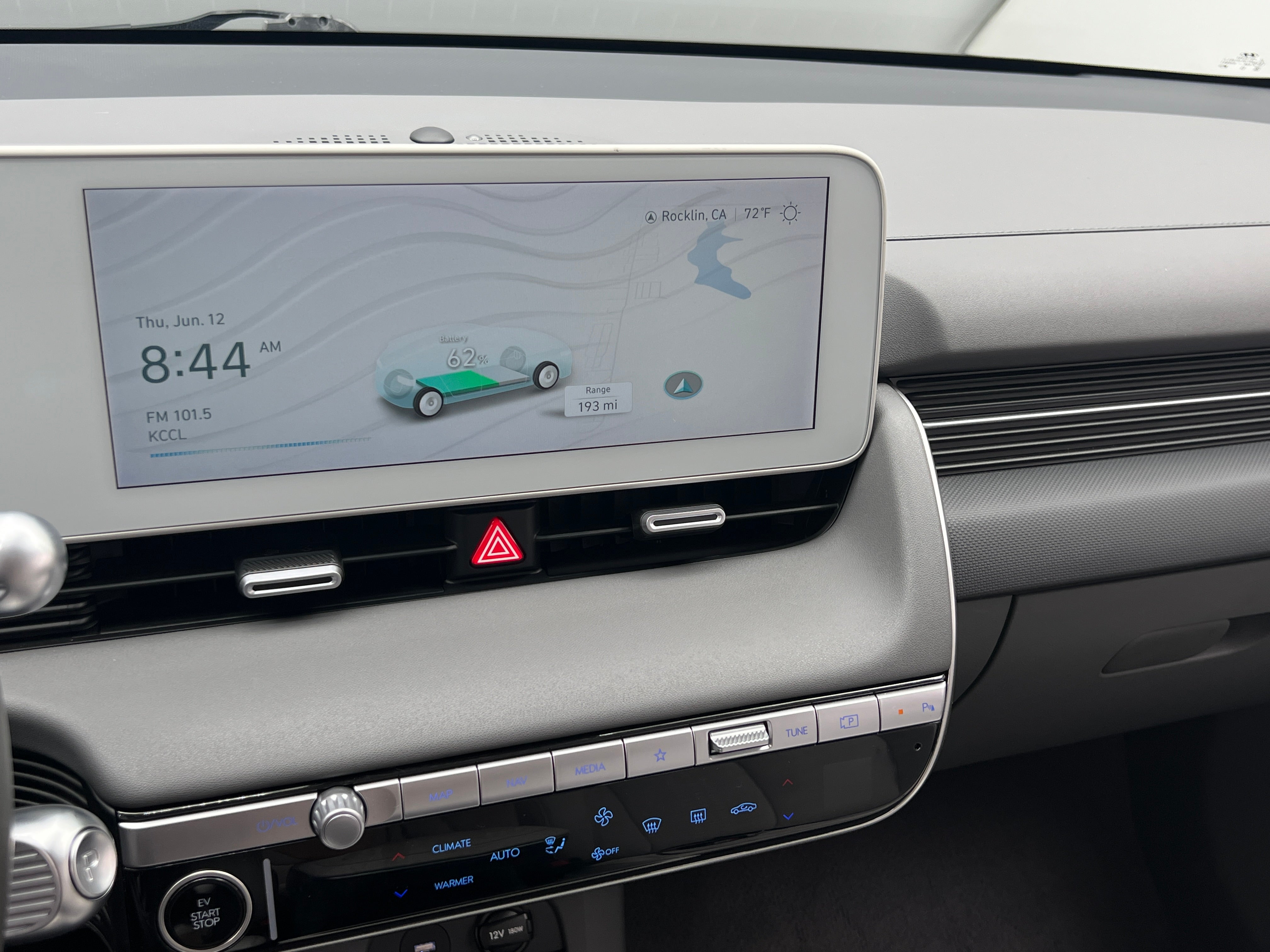 Thumbnail: 2023 Hyundai Ioniq 5 - 3