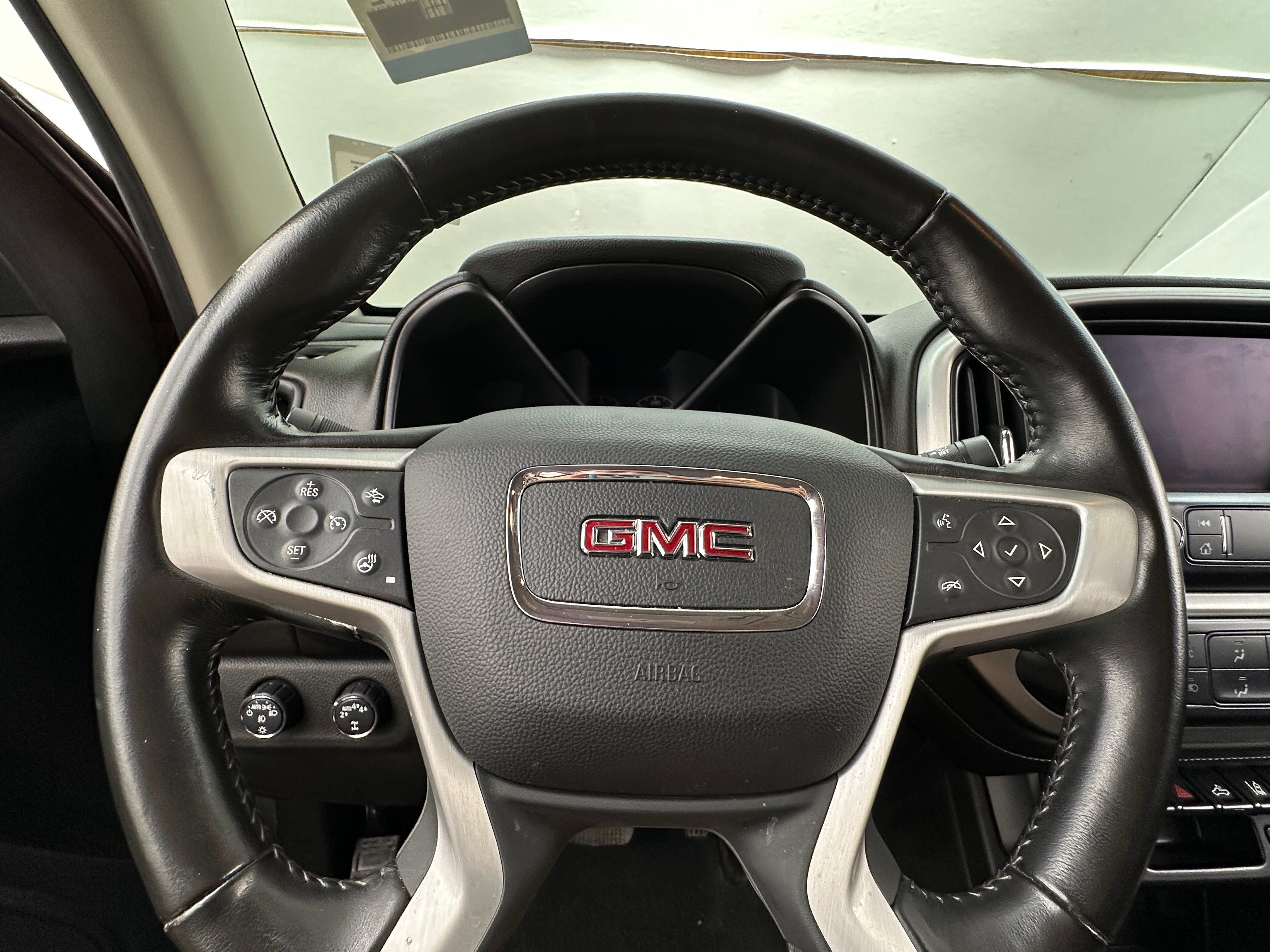 2021 GMC Canyon Elevation 4