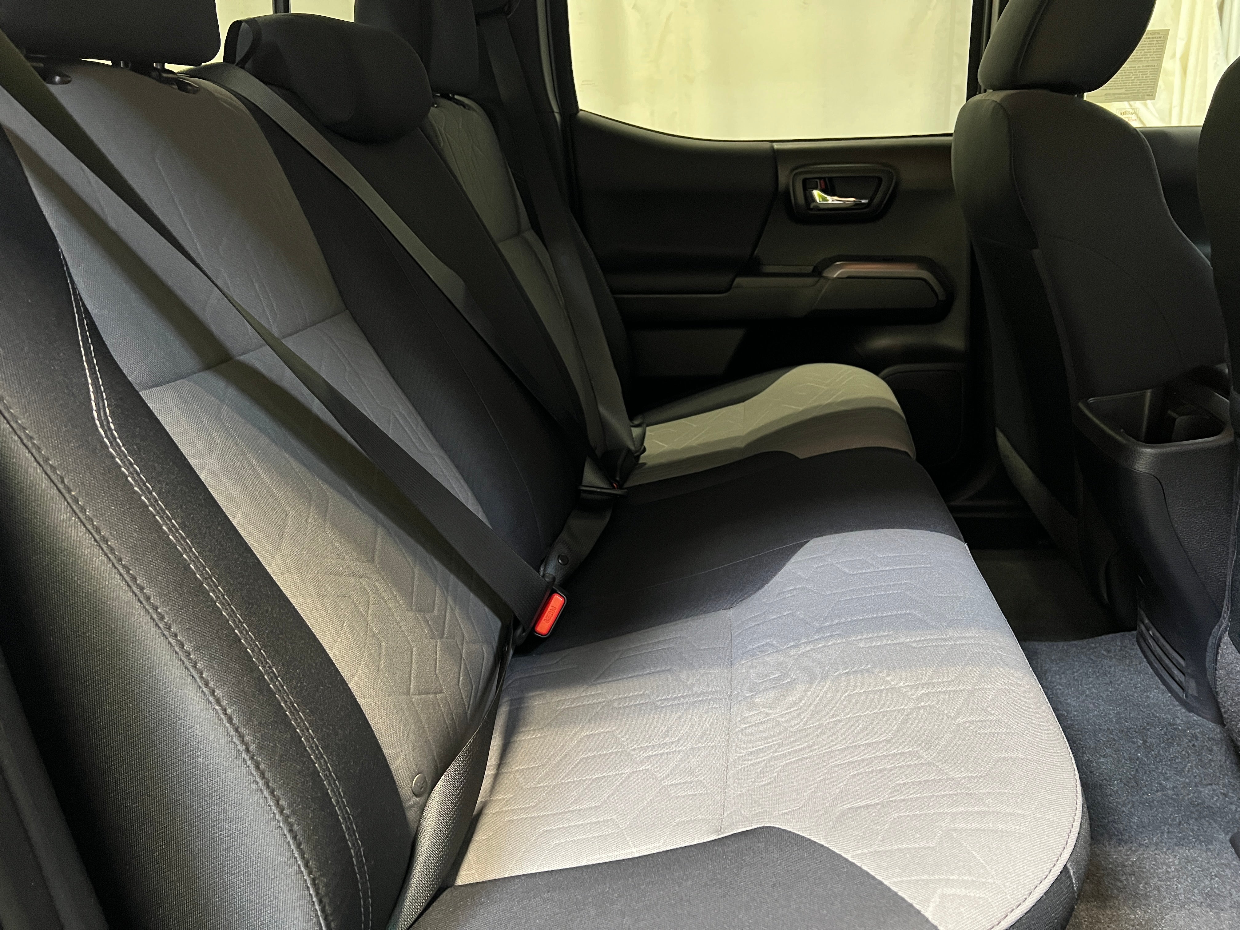 2021 Toyota Tacoma TRD Sport 6