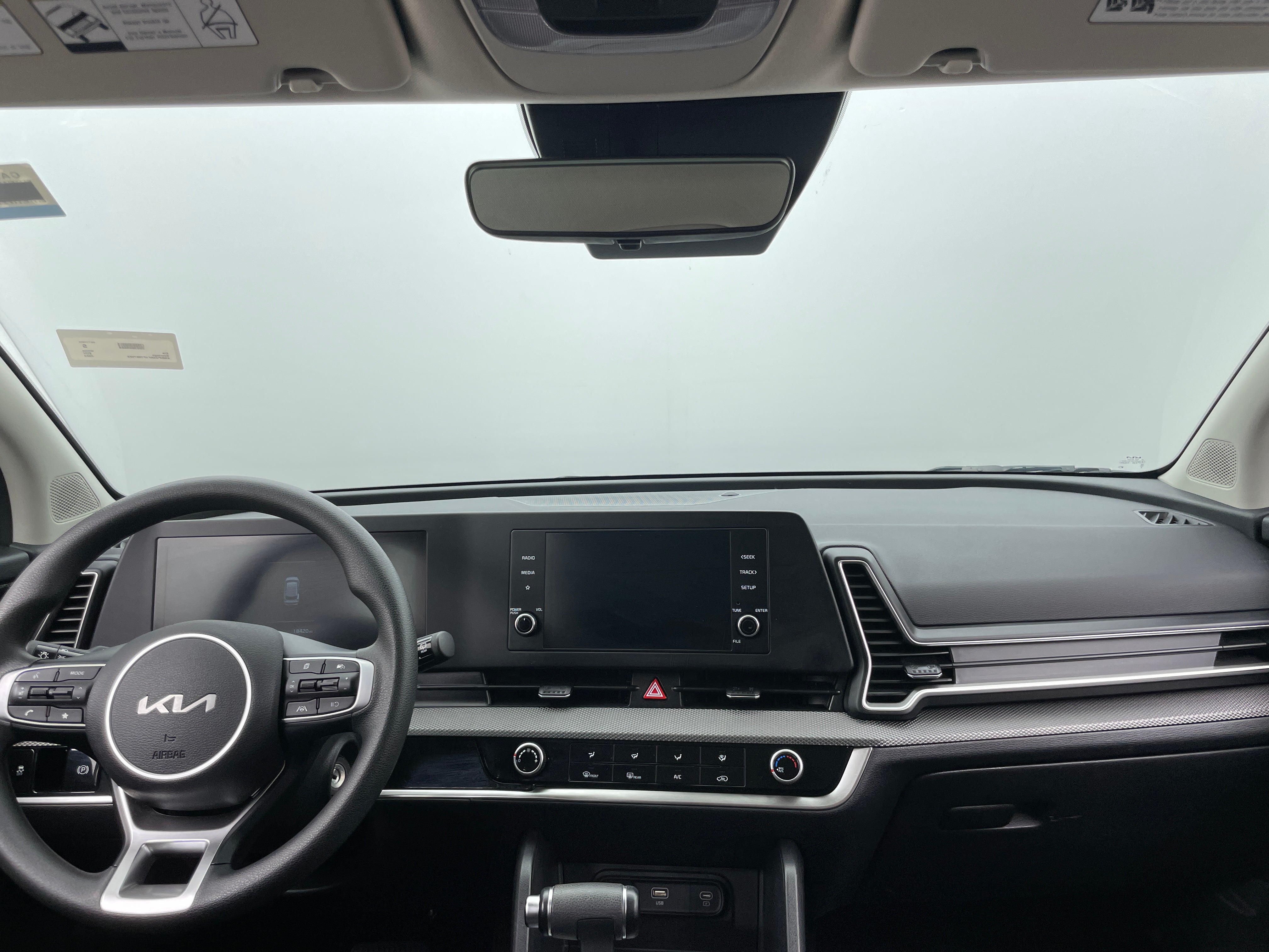 2023 Kia Sportage LX 3