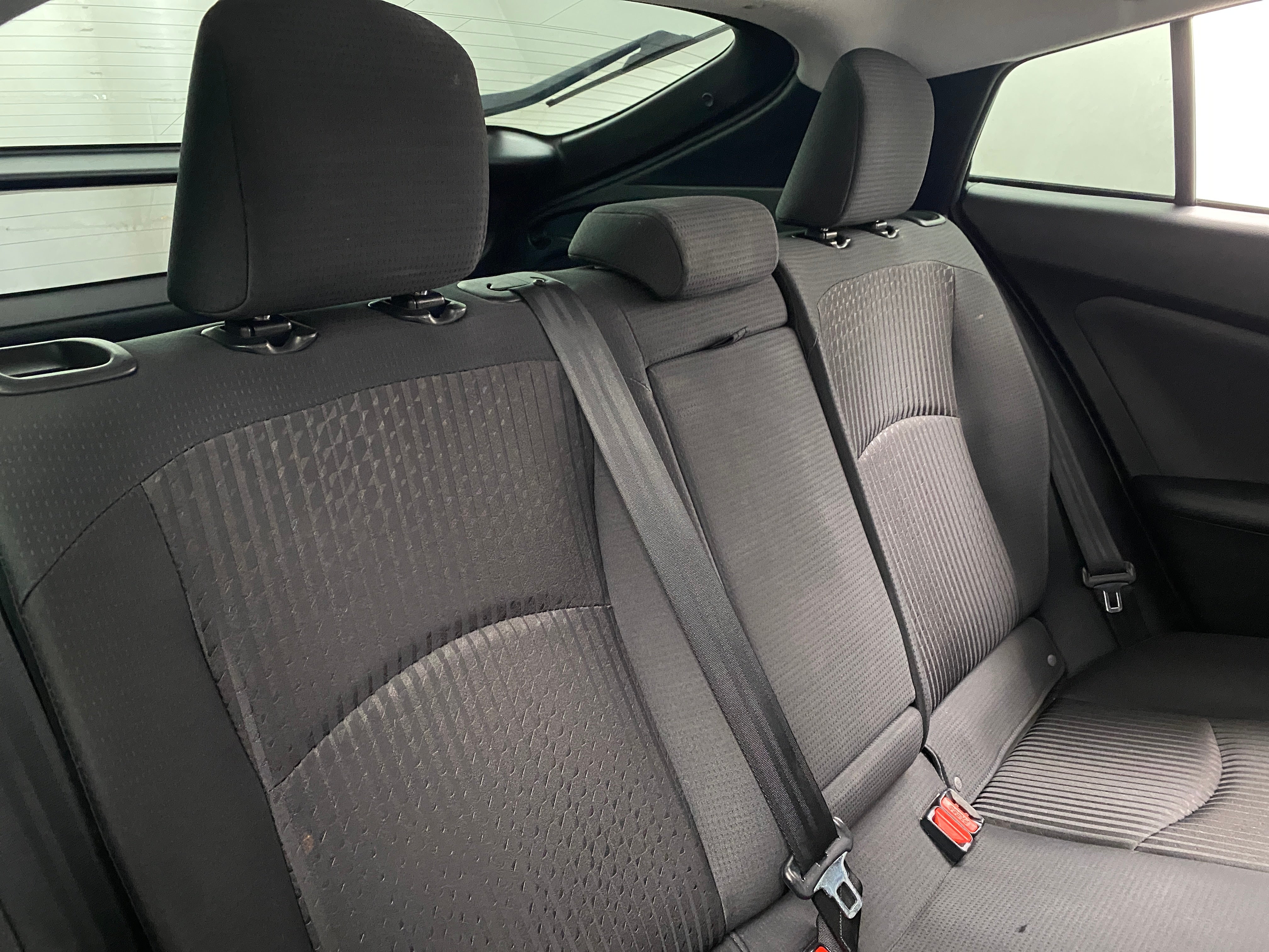 2017 Toyota Prius Two 6