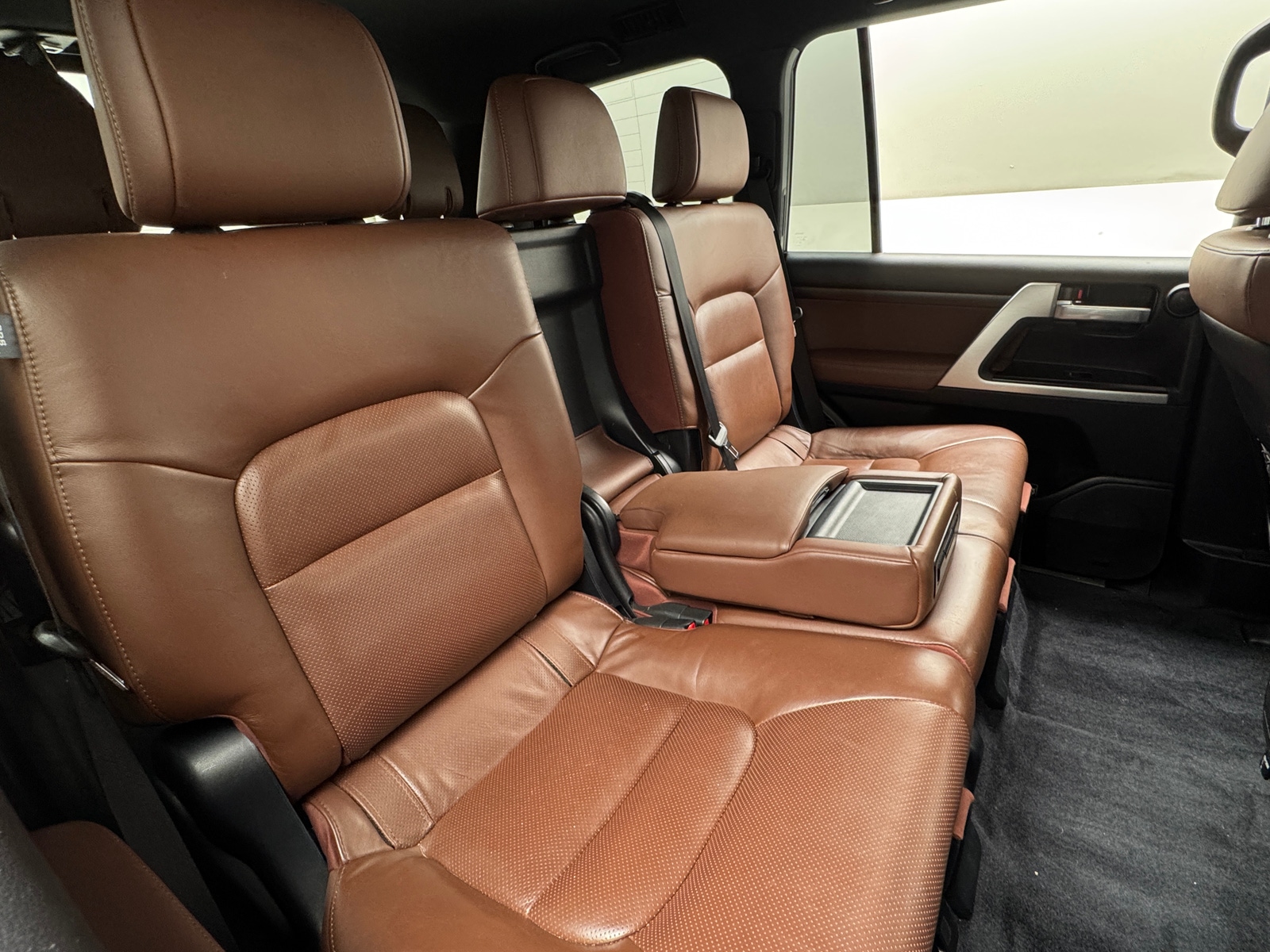 Thumbnail: 2018 Toyota Land Cruiser - 5