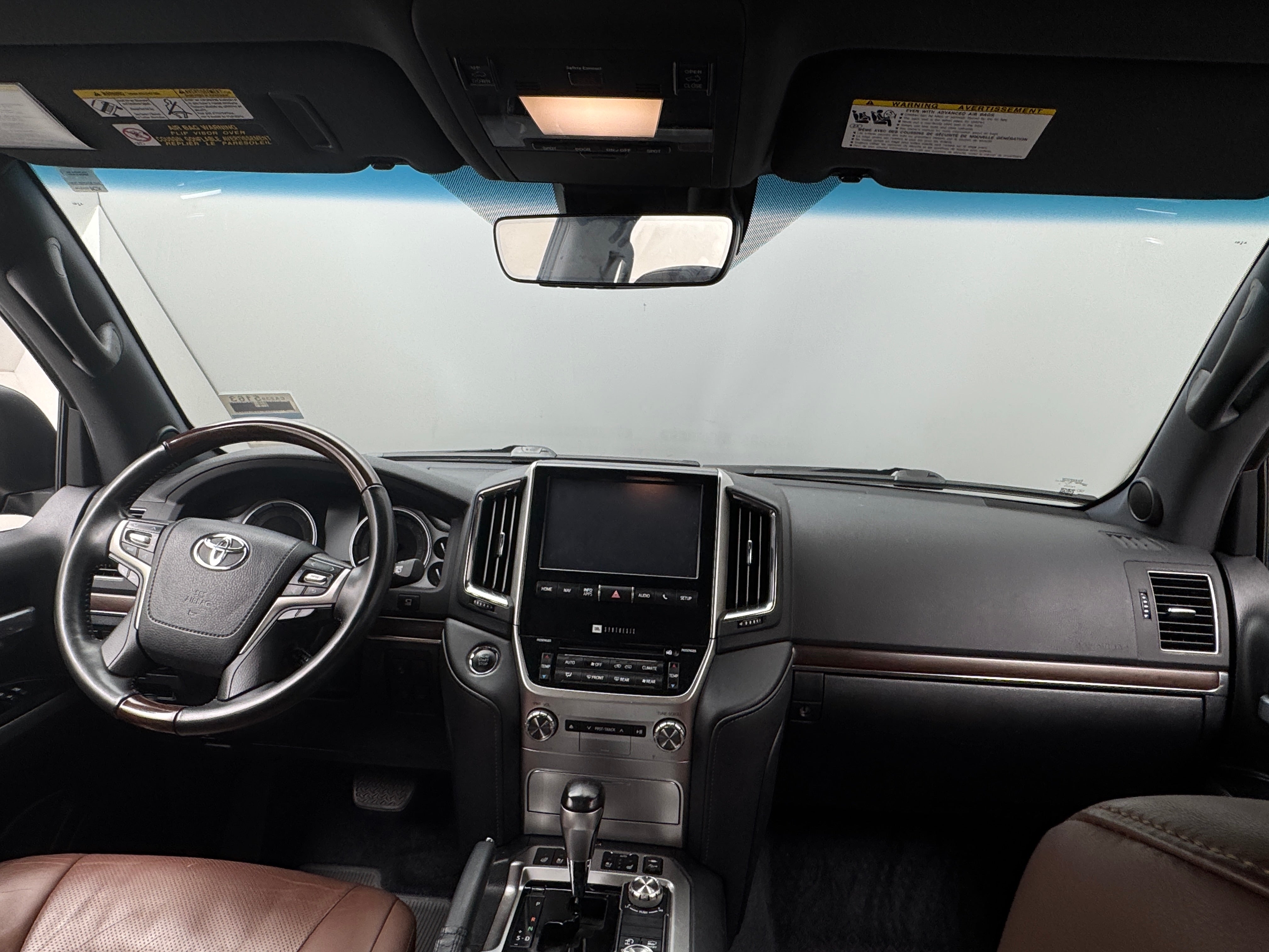 2018 Toyota Land Cruiser  2