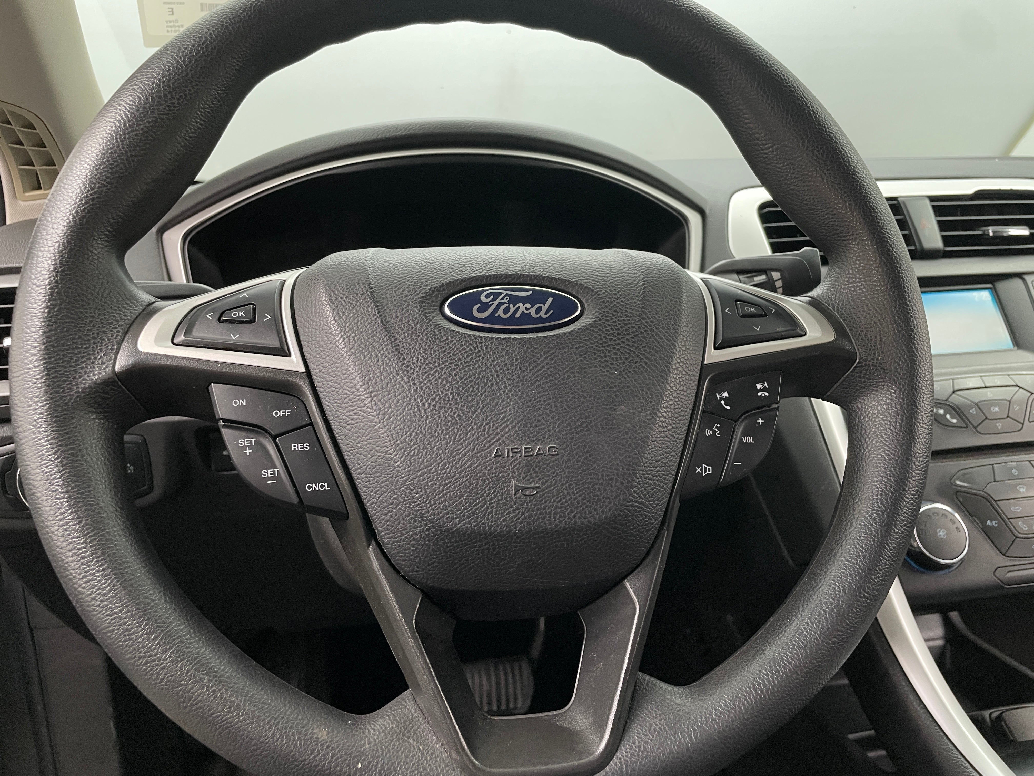 2014 Ford Fusion SE 5
