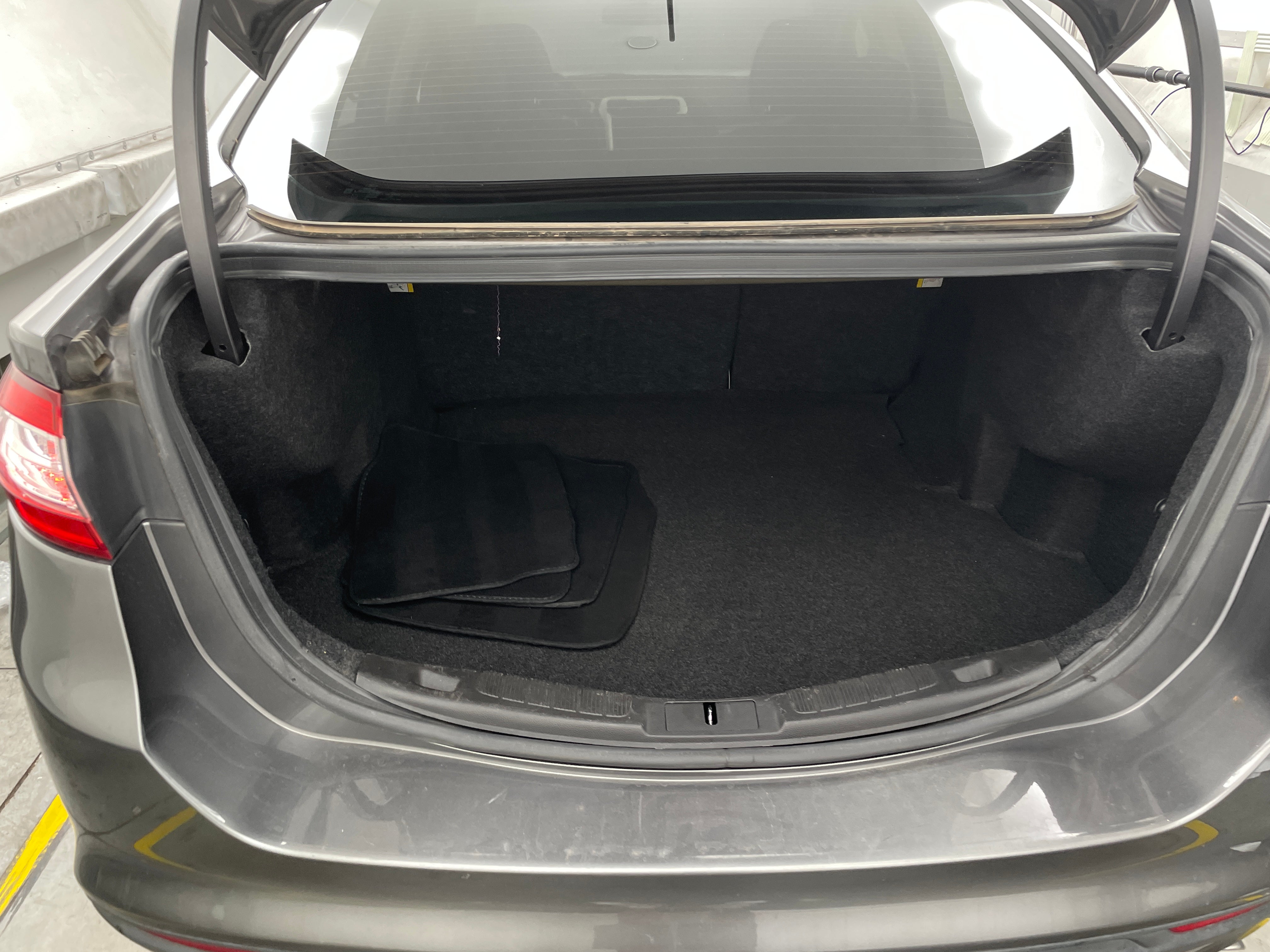 2014 Ford Fusion SE 7