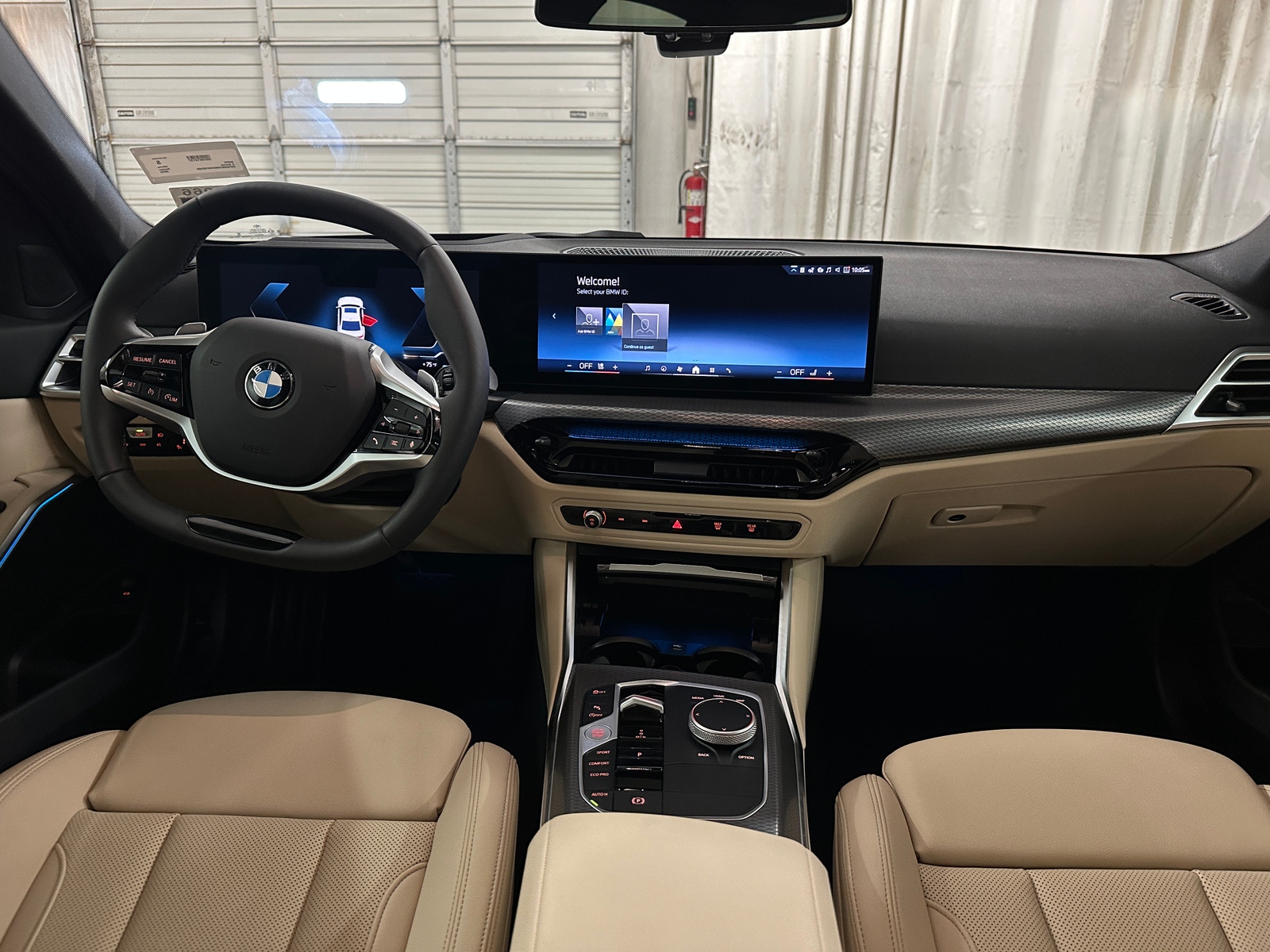 Thumbnail: 2025 BMW 3 Series - 2