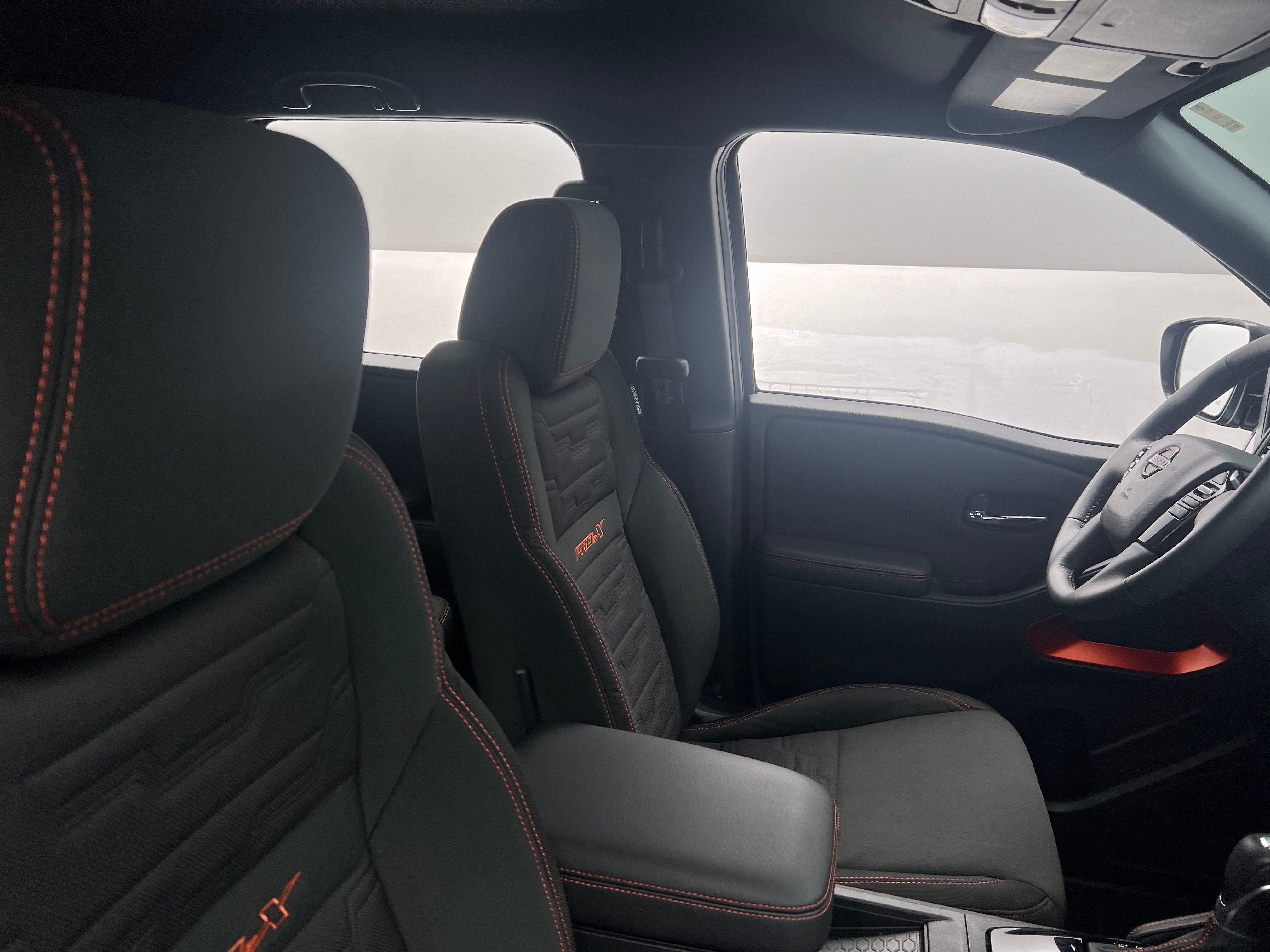2024 Nissan Frontier PRO-X 2