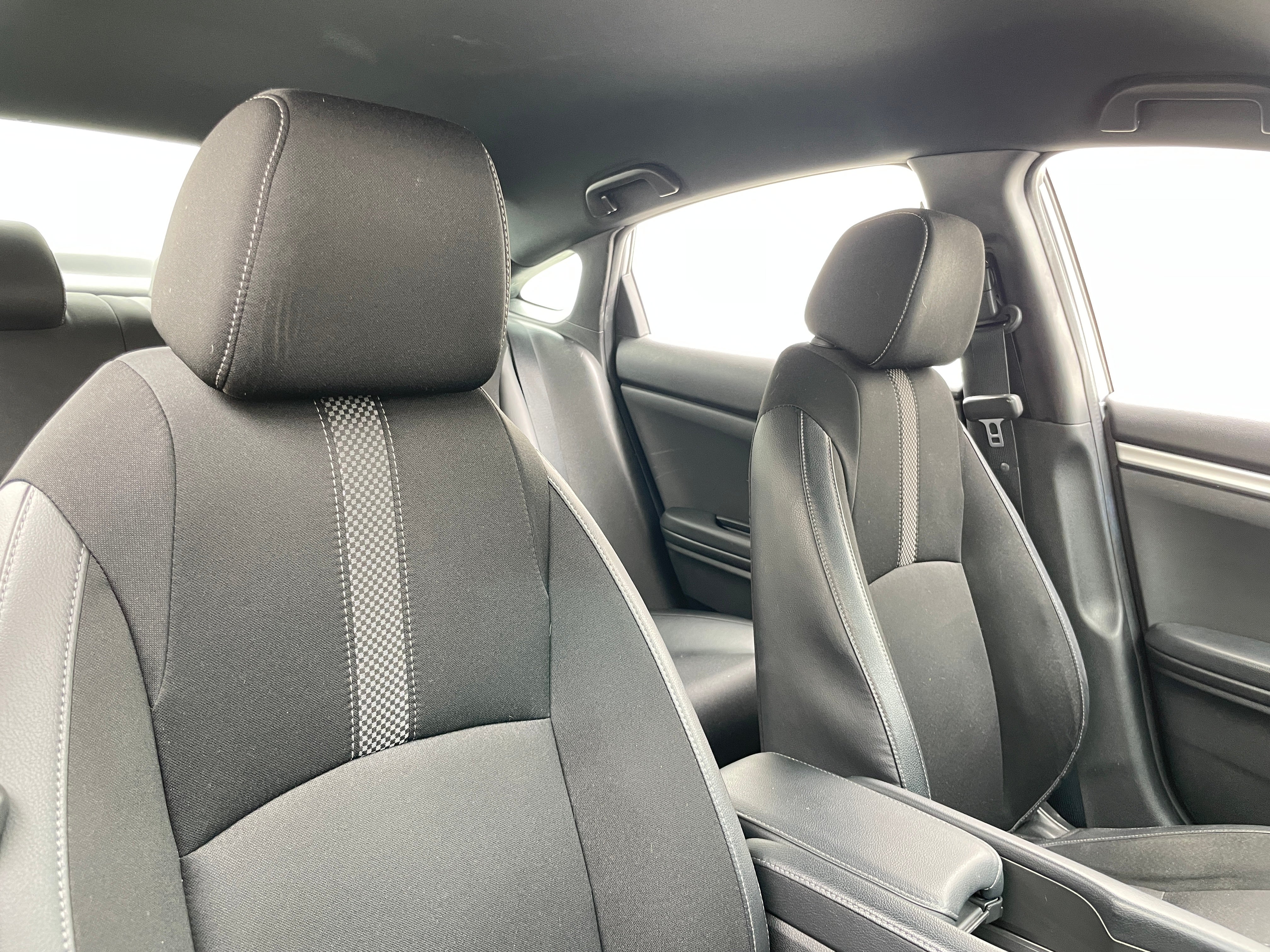 2019 Honda Civic Sport 2