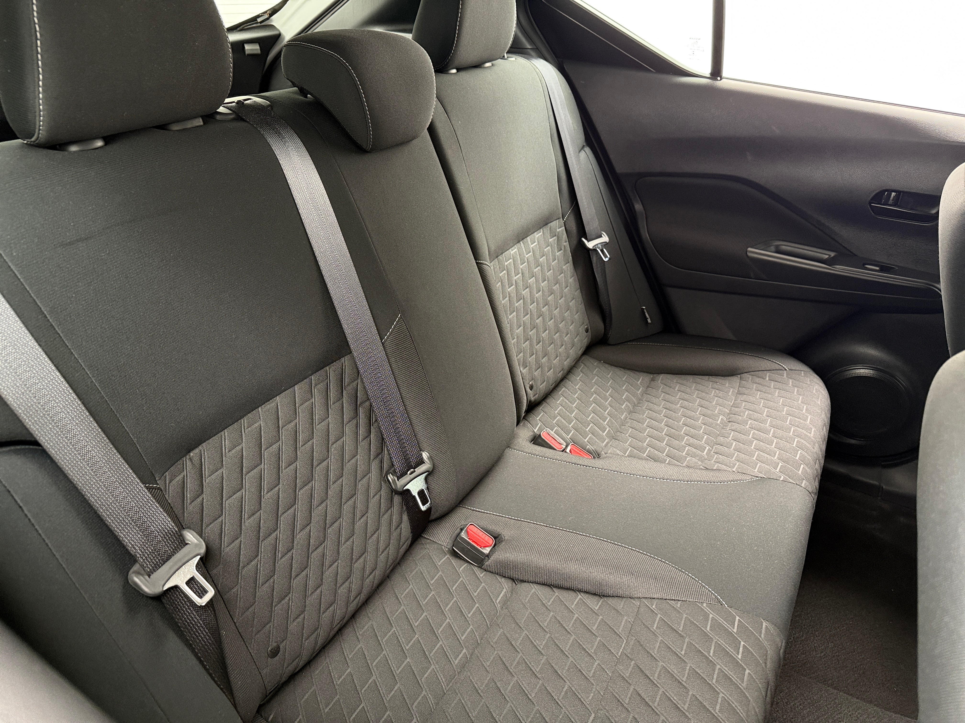 2021 Nissan Kicks S 6