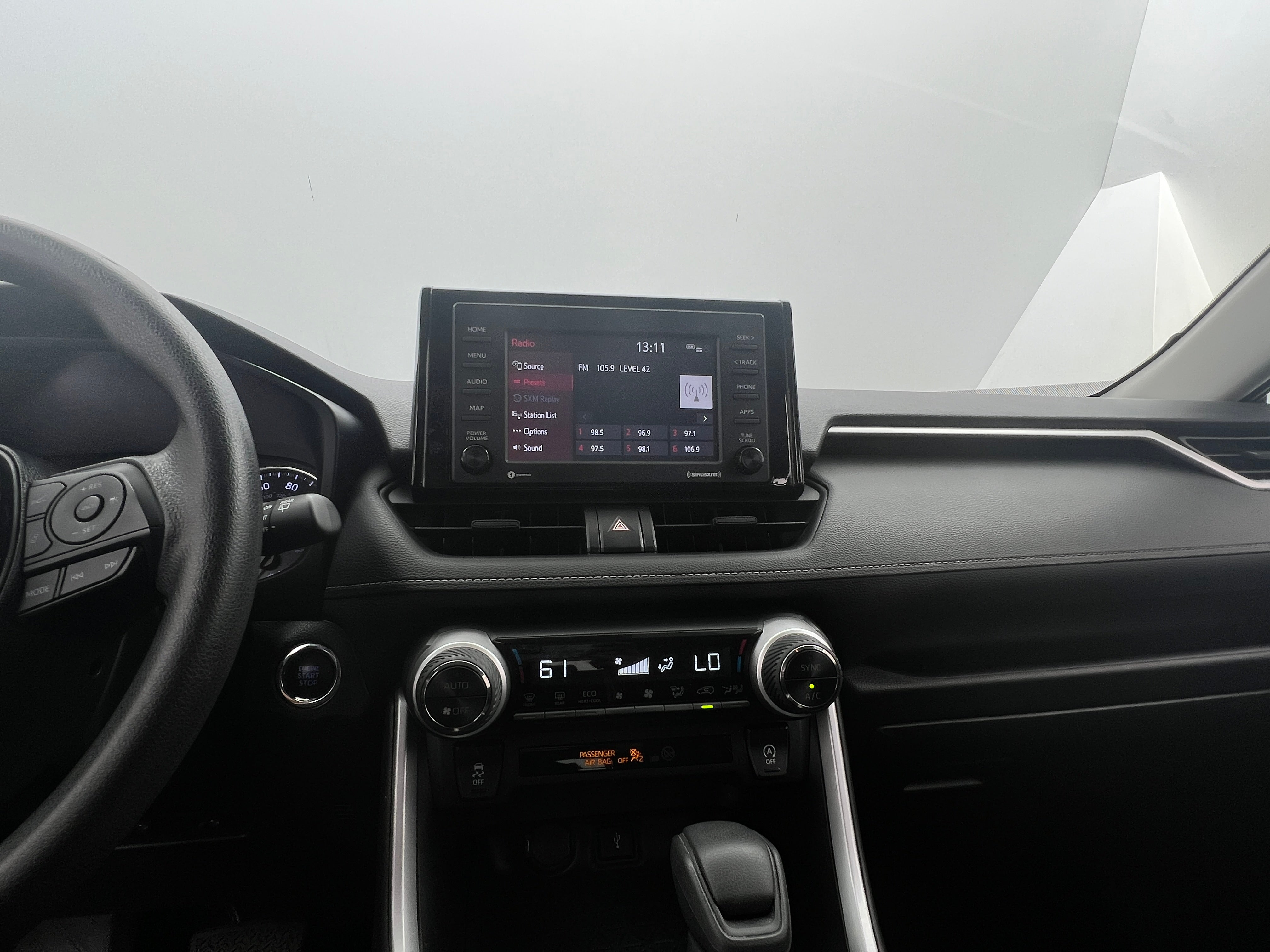 2020 Toyota RAV4 XLE 4