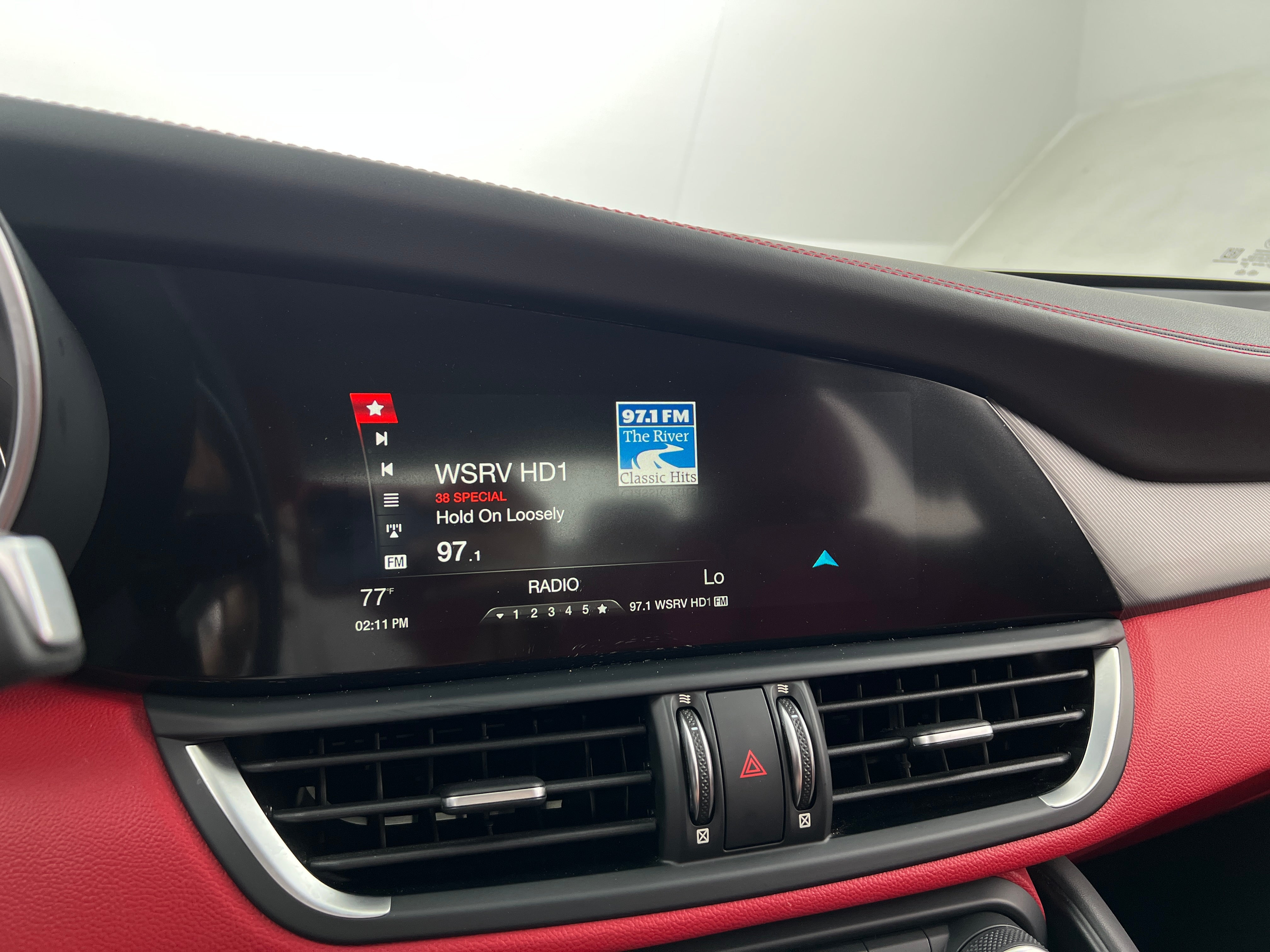 2019 Alfa Romeo Giulia Sport 3