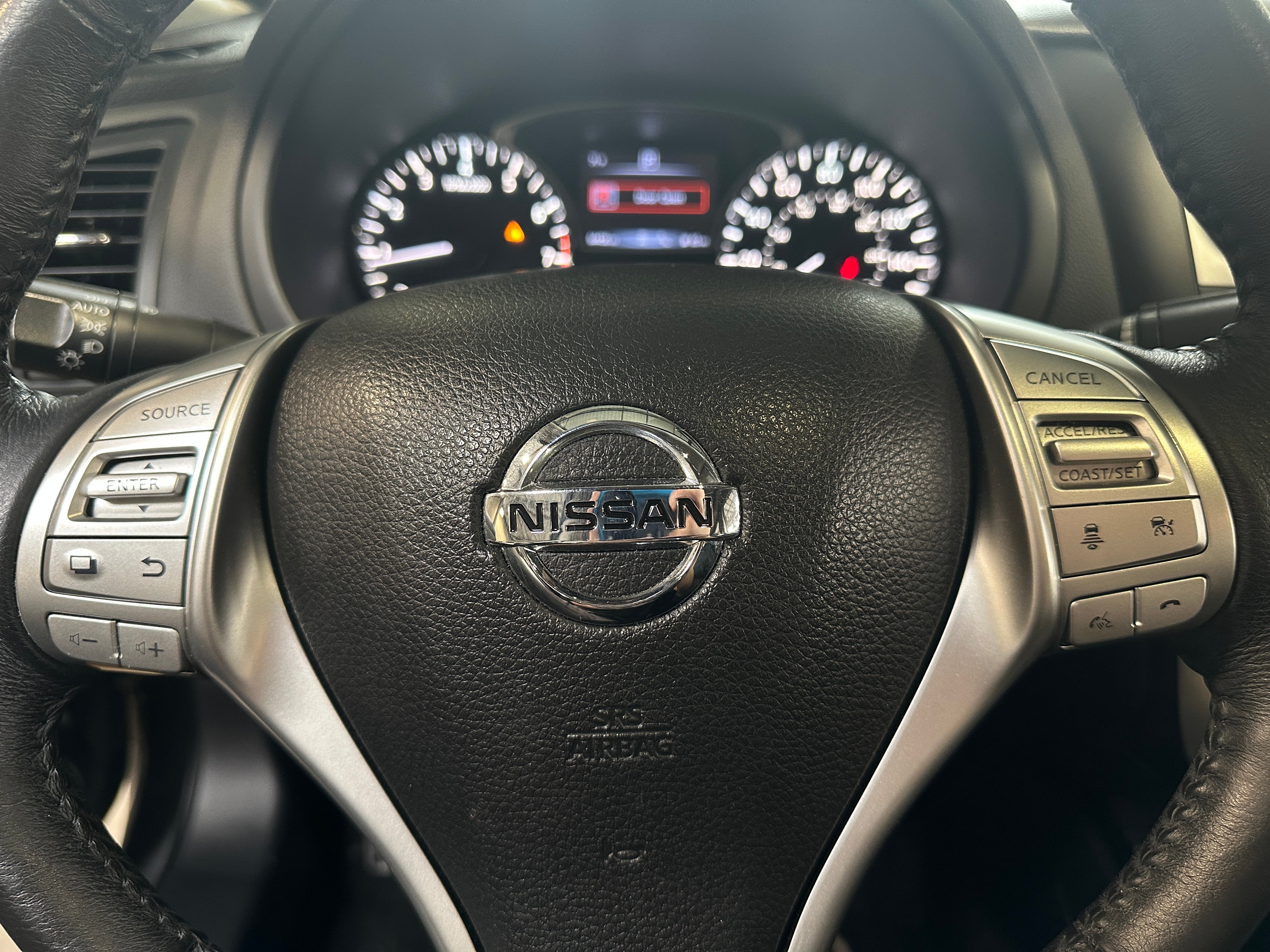 2016 Nissan Altima SL 4