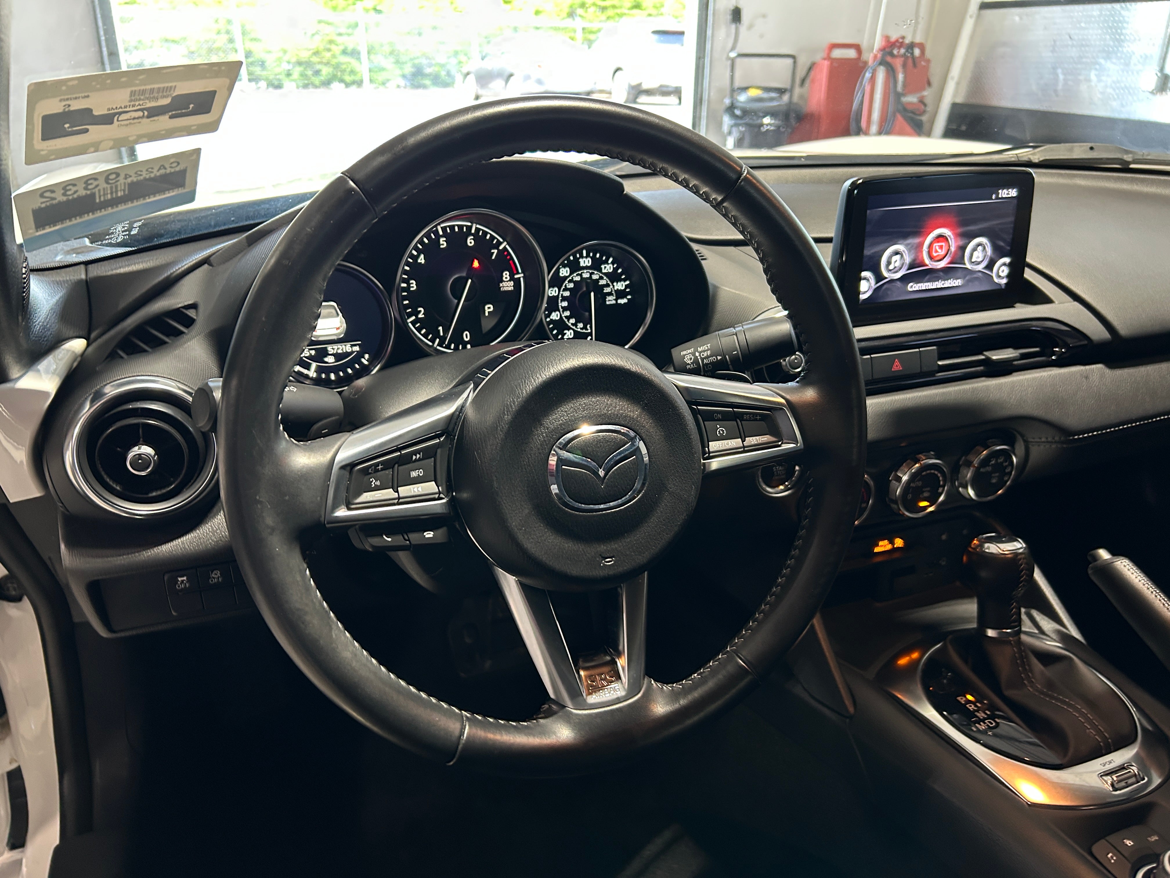 Thumbnail: 2021 Mazda MX-5 Miata - 4