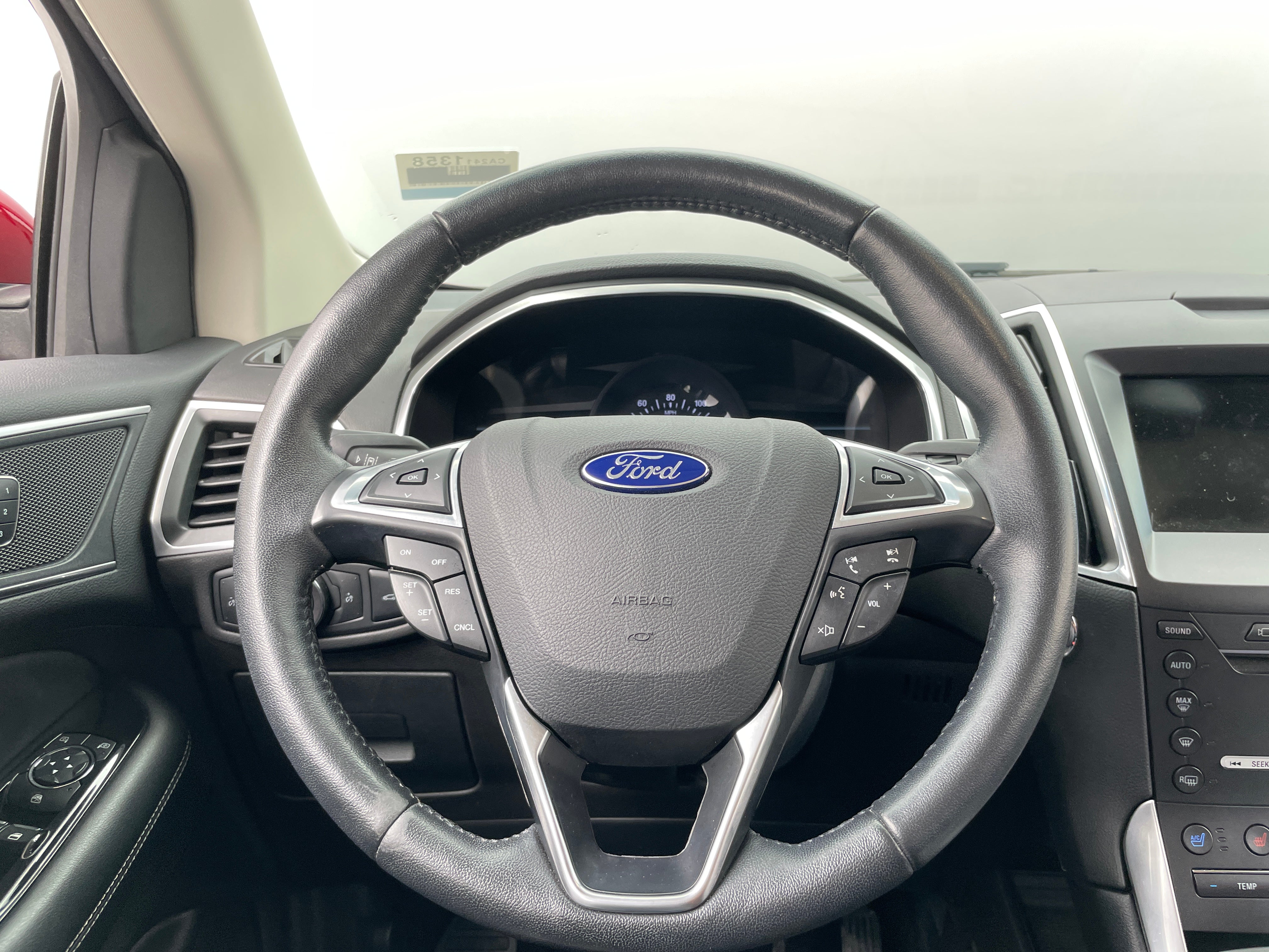 2017 Ford Edge Titanium 4