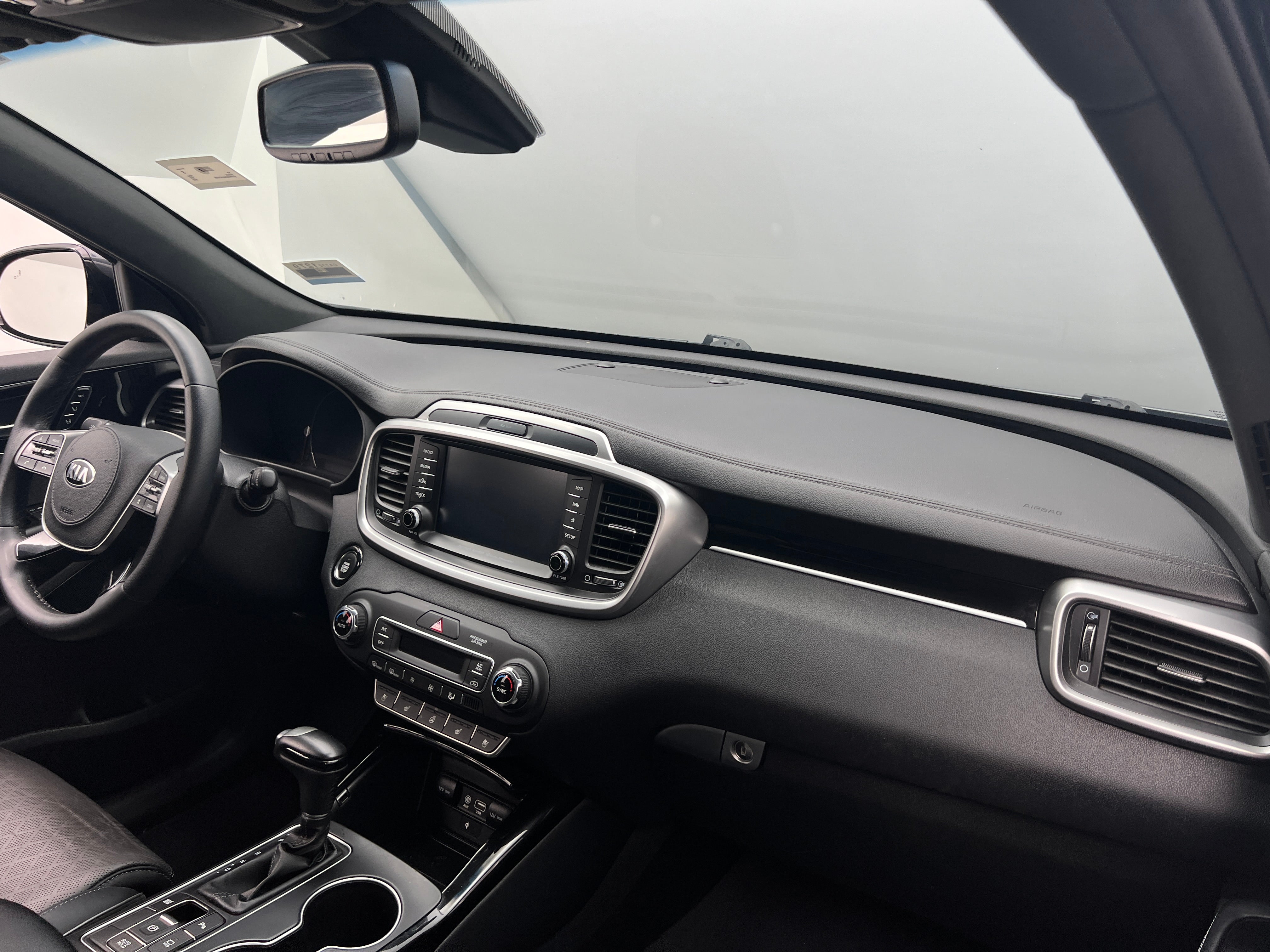 2019 Kia Sorento SX 2