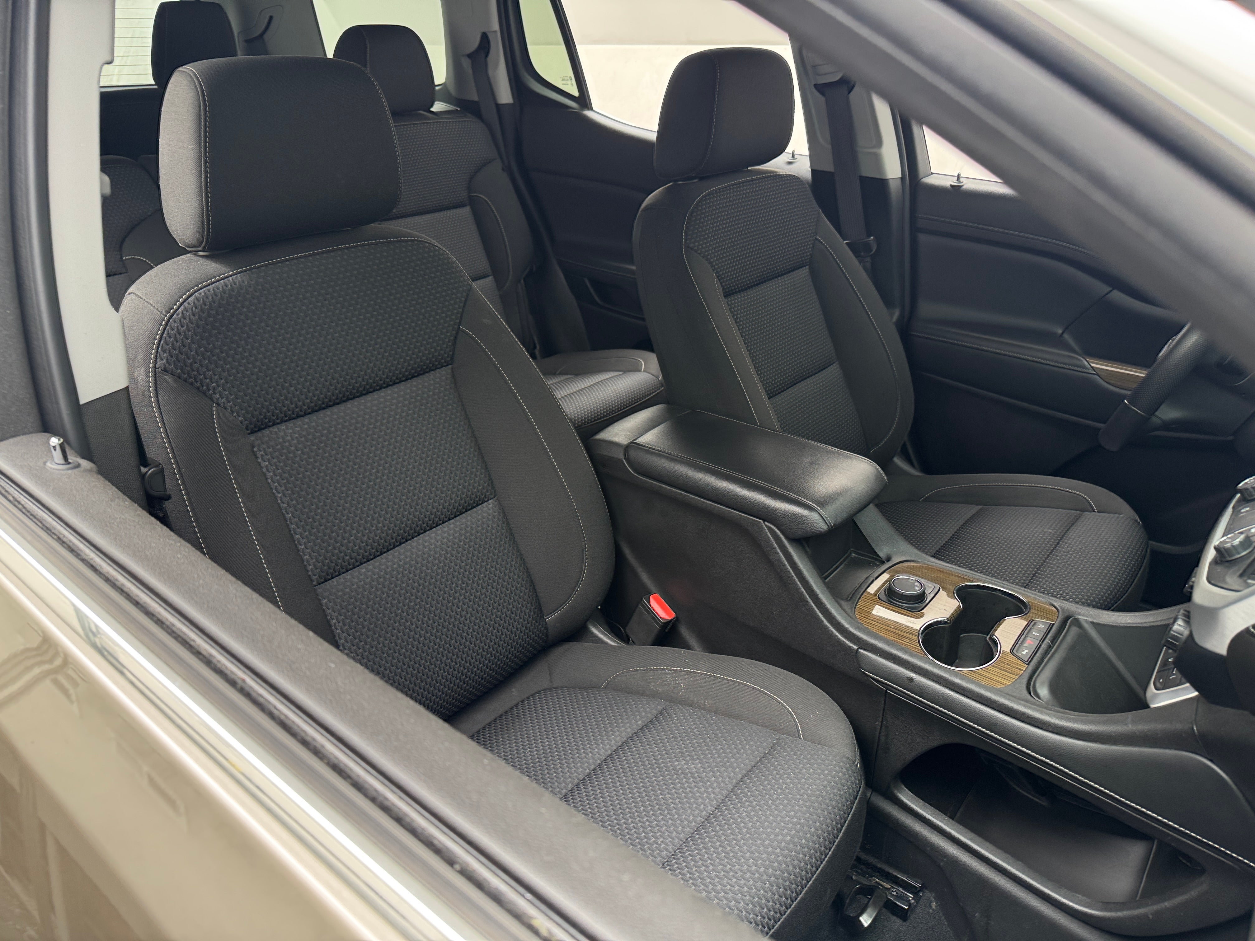 Thumbnail: 2022 GMC Acadia - 2