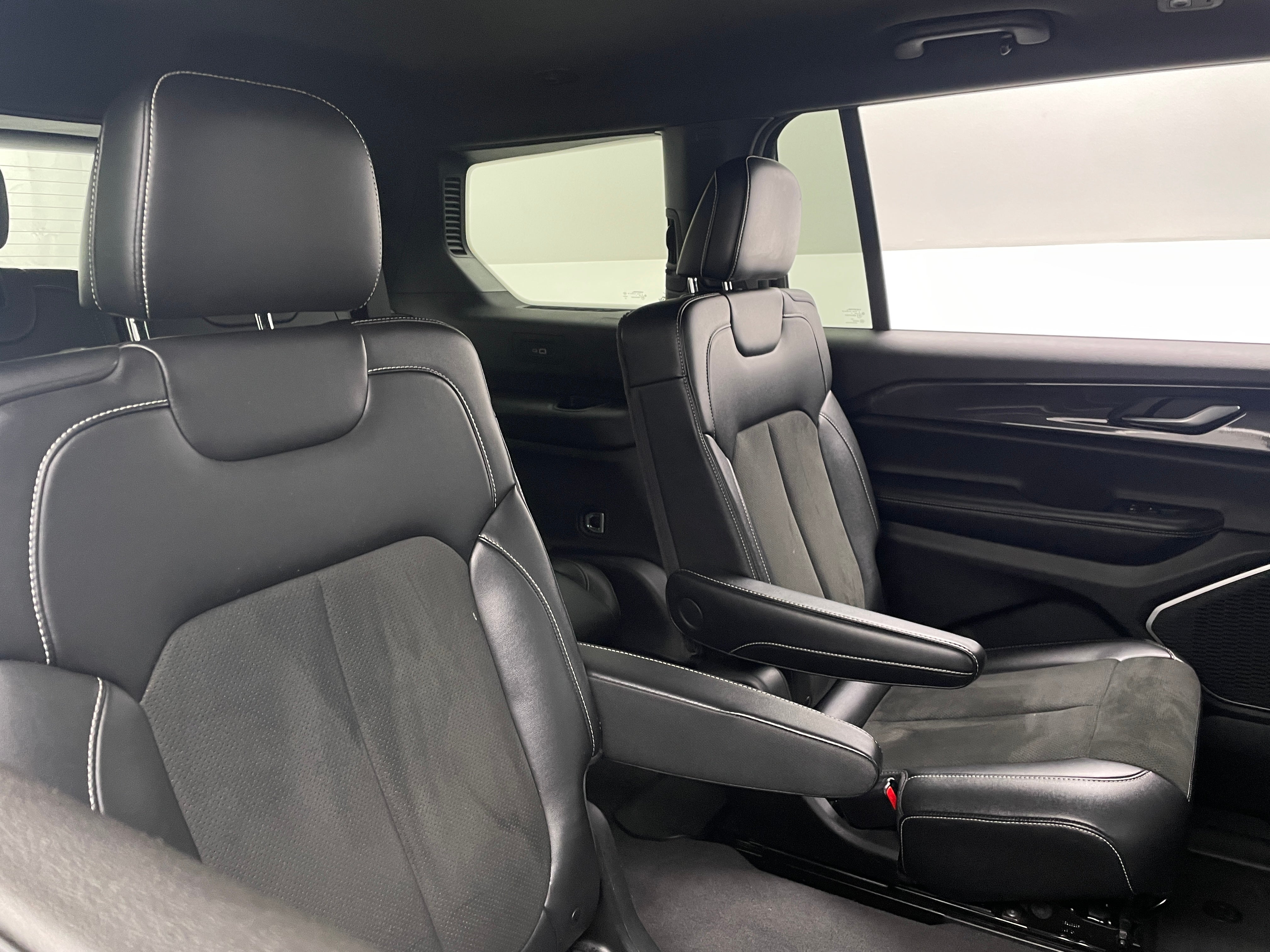2021 Jeep Grand Cherokee L Altitude 5