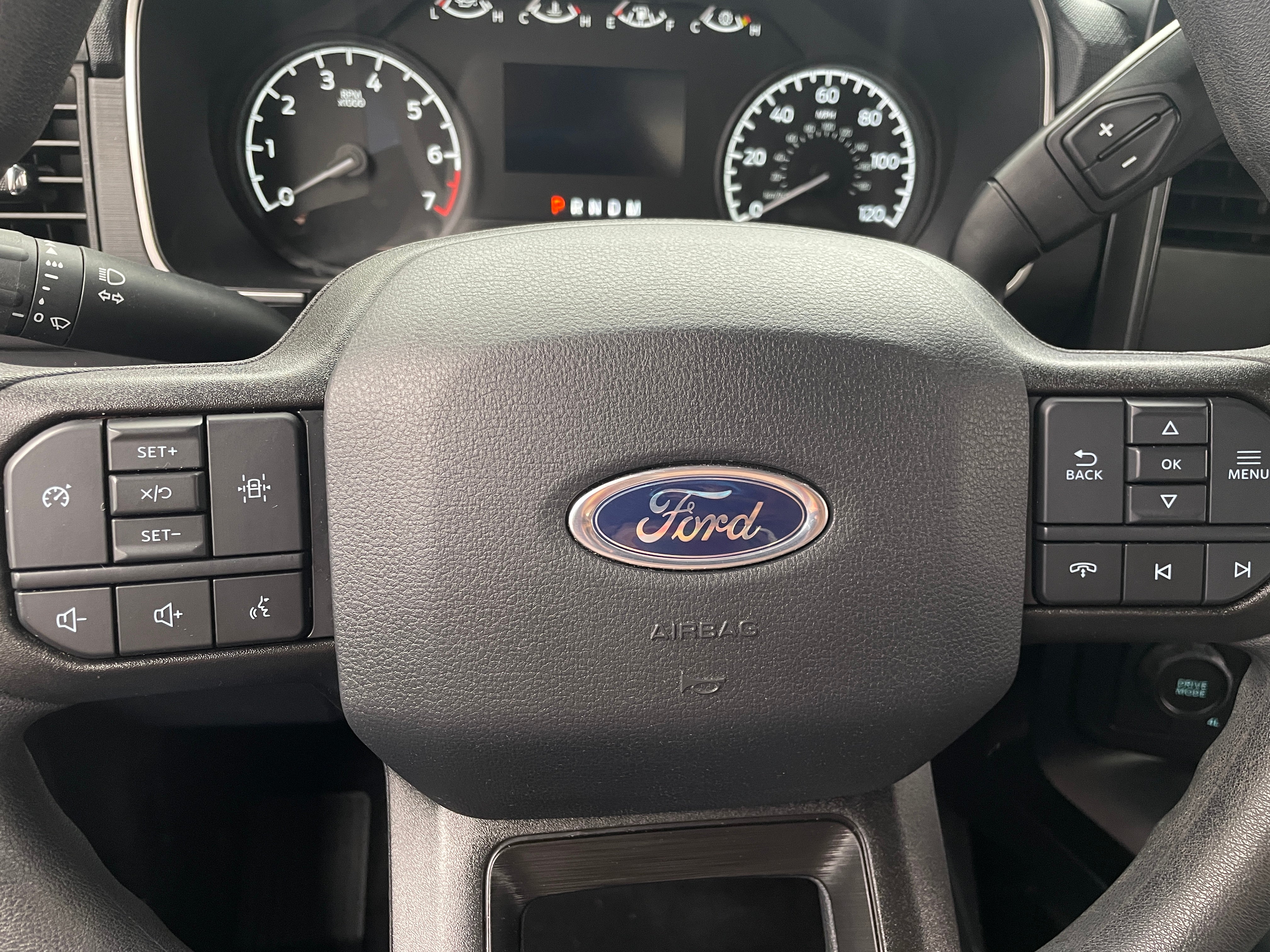 2023 Ford Econoline E-150 5