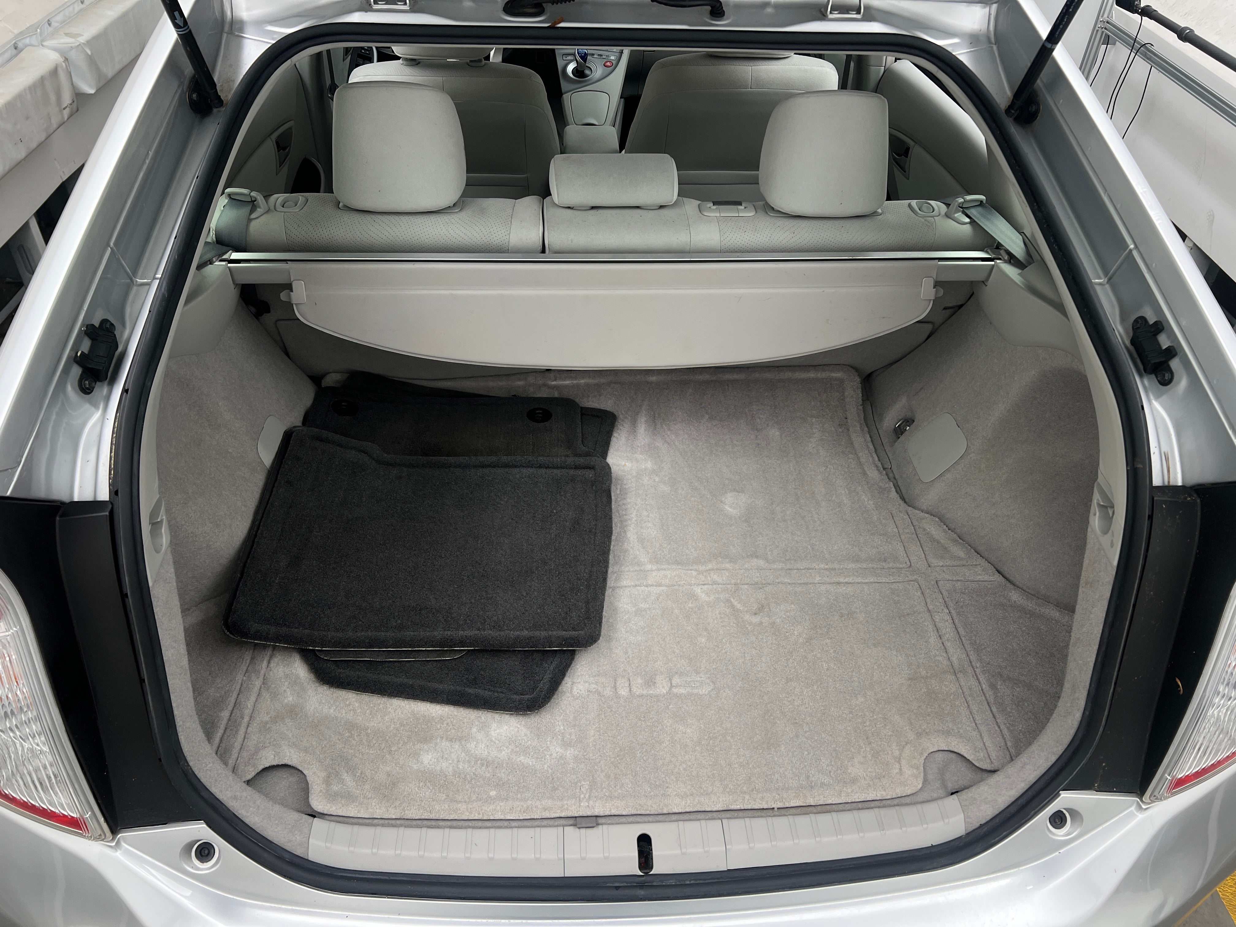 2015 Toyota Prius Three 7